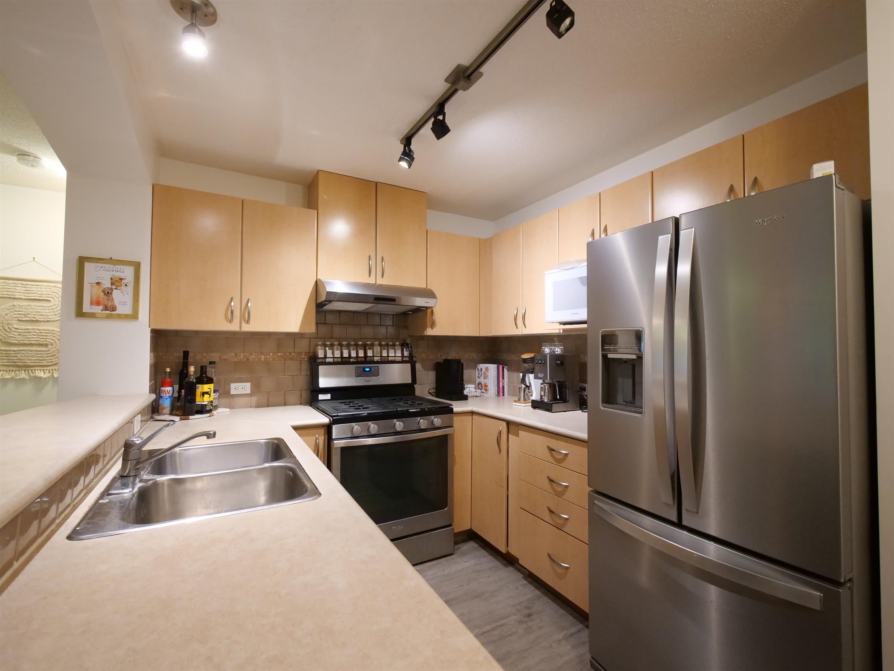 109 - 2998 Silver Springs Boulevard, Coquitlam, V3E 3R7 — photo 5
