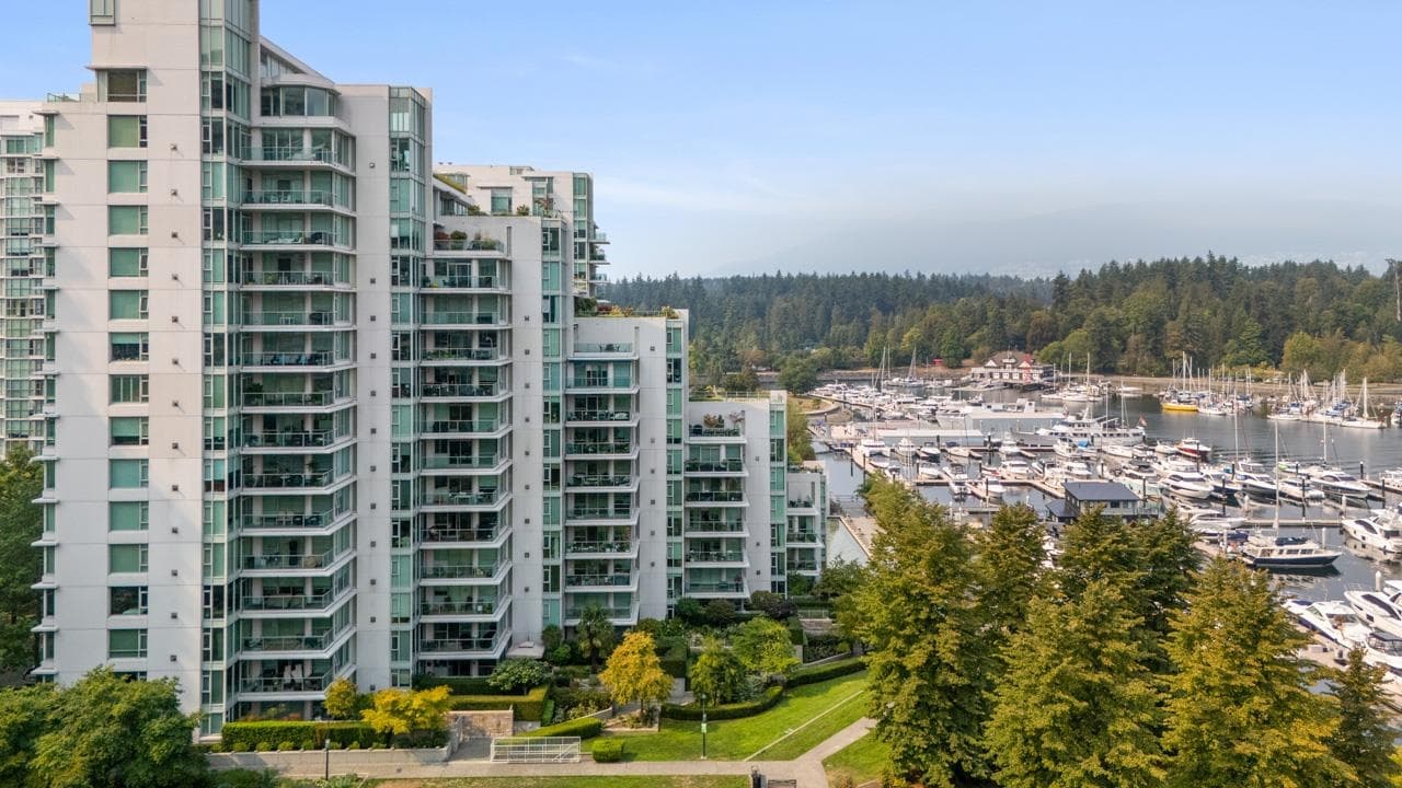 102 - 1717 Bayshore Drive, Vancouver, V6G 3H3 — photo 4