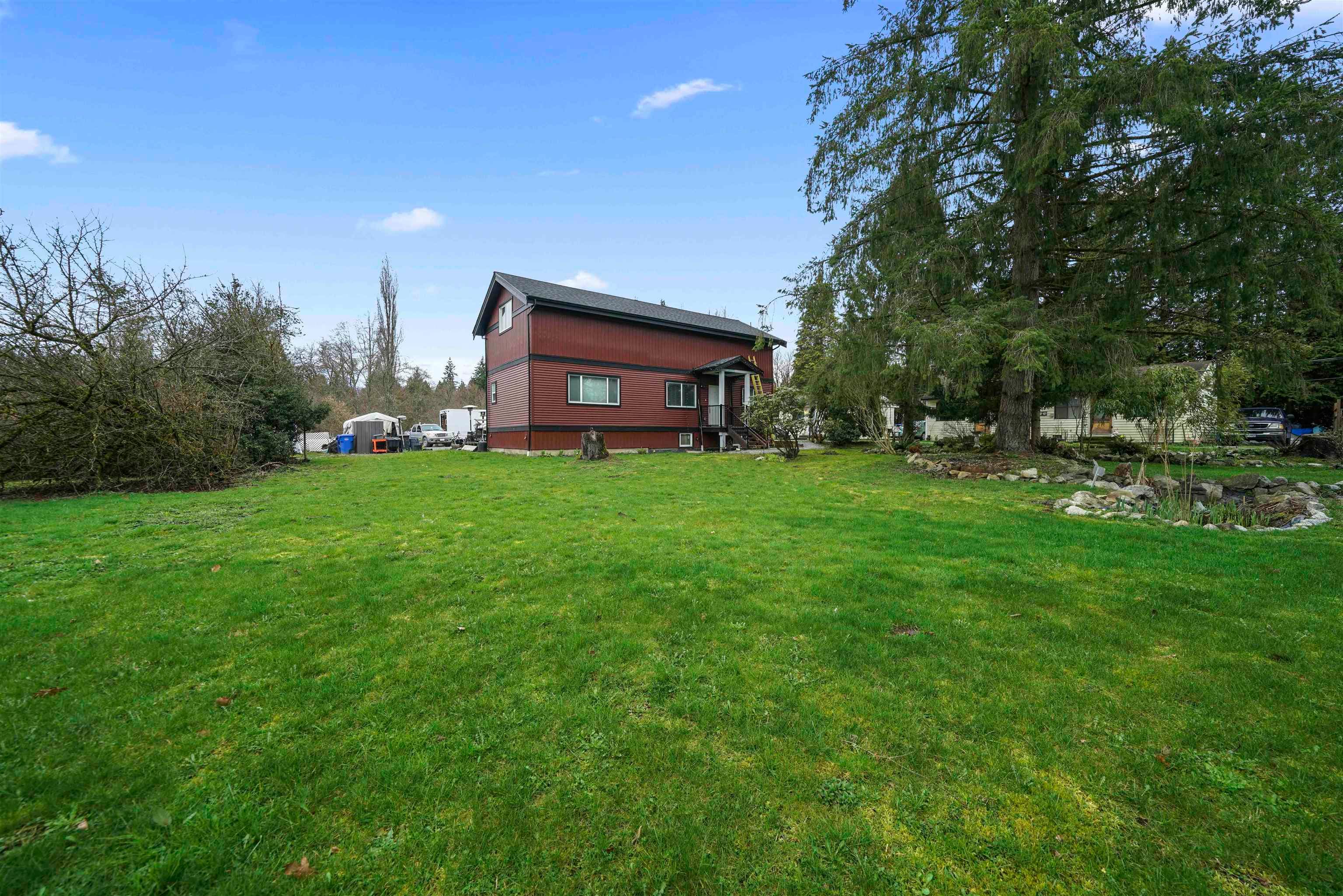 25491 Dewdney Trunk Road, Maple Ridge, V4R 1X8 — photo 2