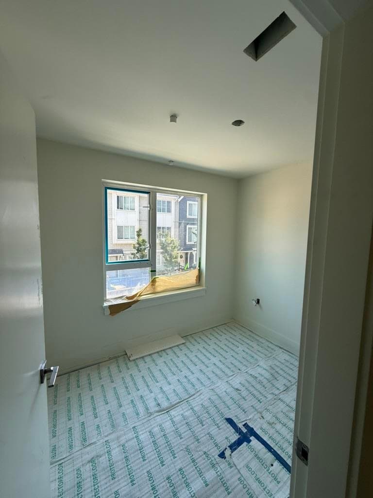 114 - 15739 Fraser Highway, Surrey, V4N 1G9 — photo 5