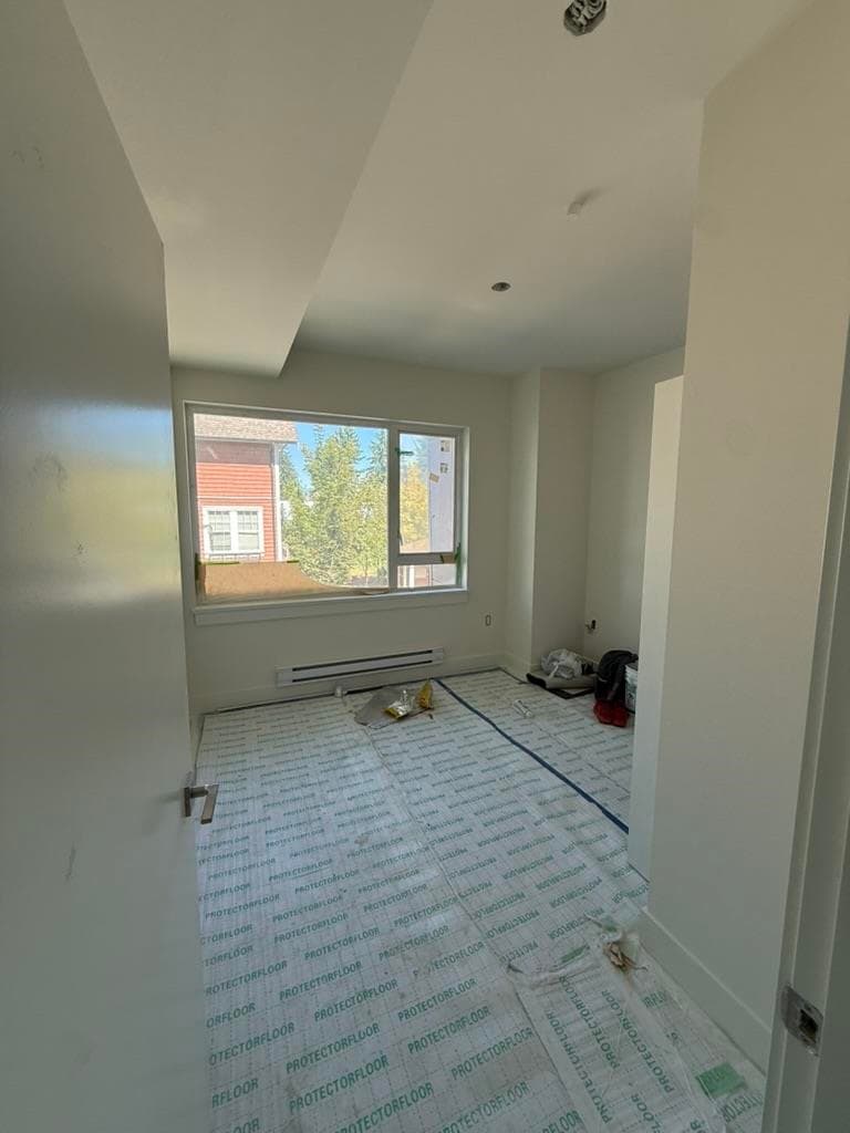 114 - 15739 Fraser Highway, Surrey, V4N 1G9 — photo 4