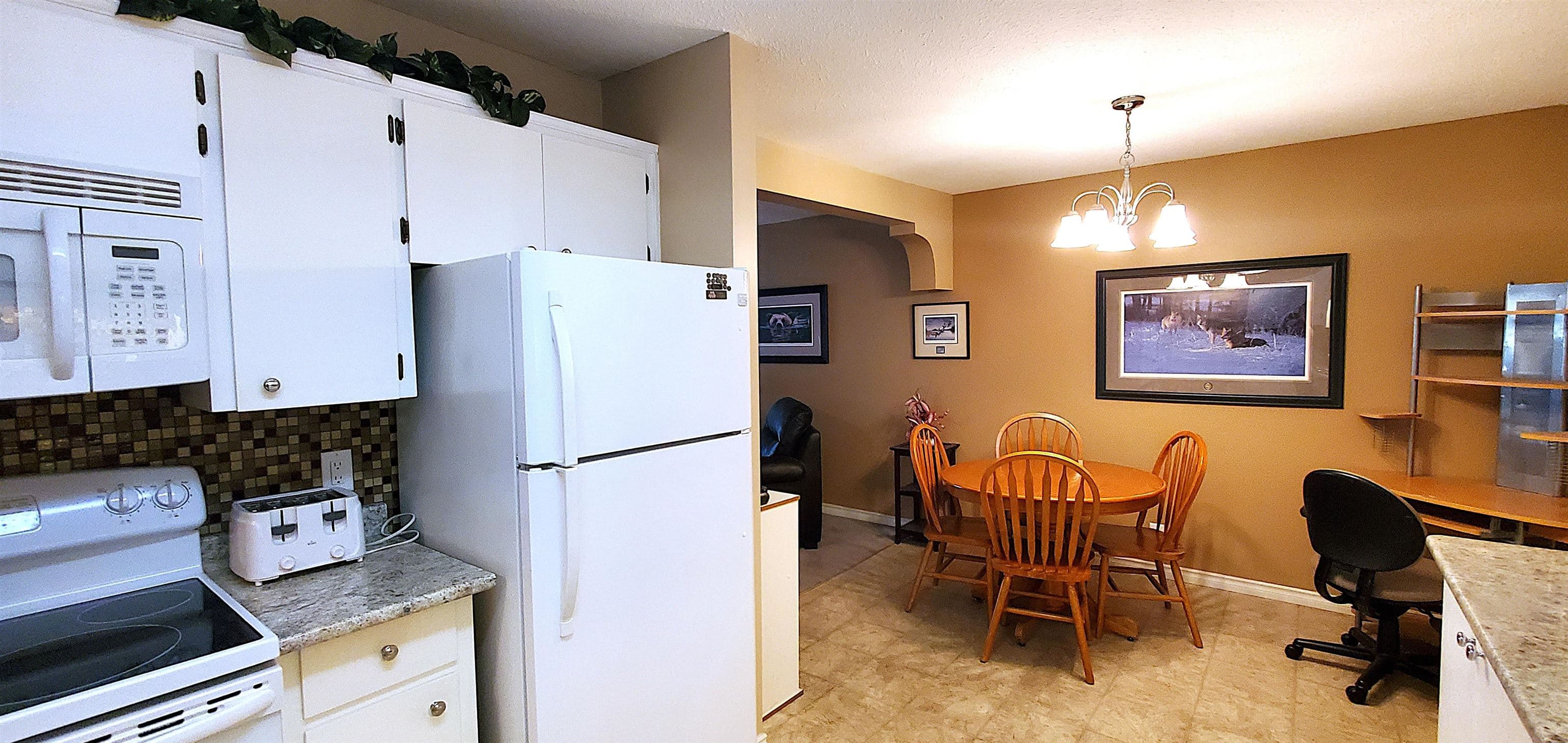 202 - 33464 George Ferguson Way, Abbotsford, V2S 2L8 — photo 3