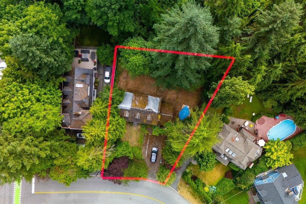 3095 Plymouth Drive, North Vancouver
