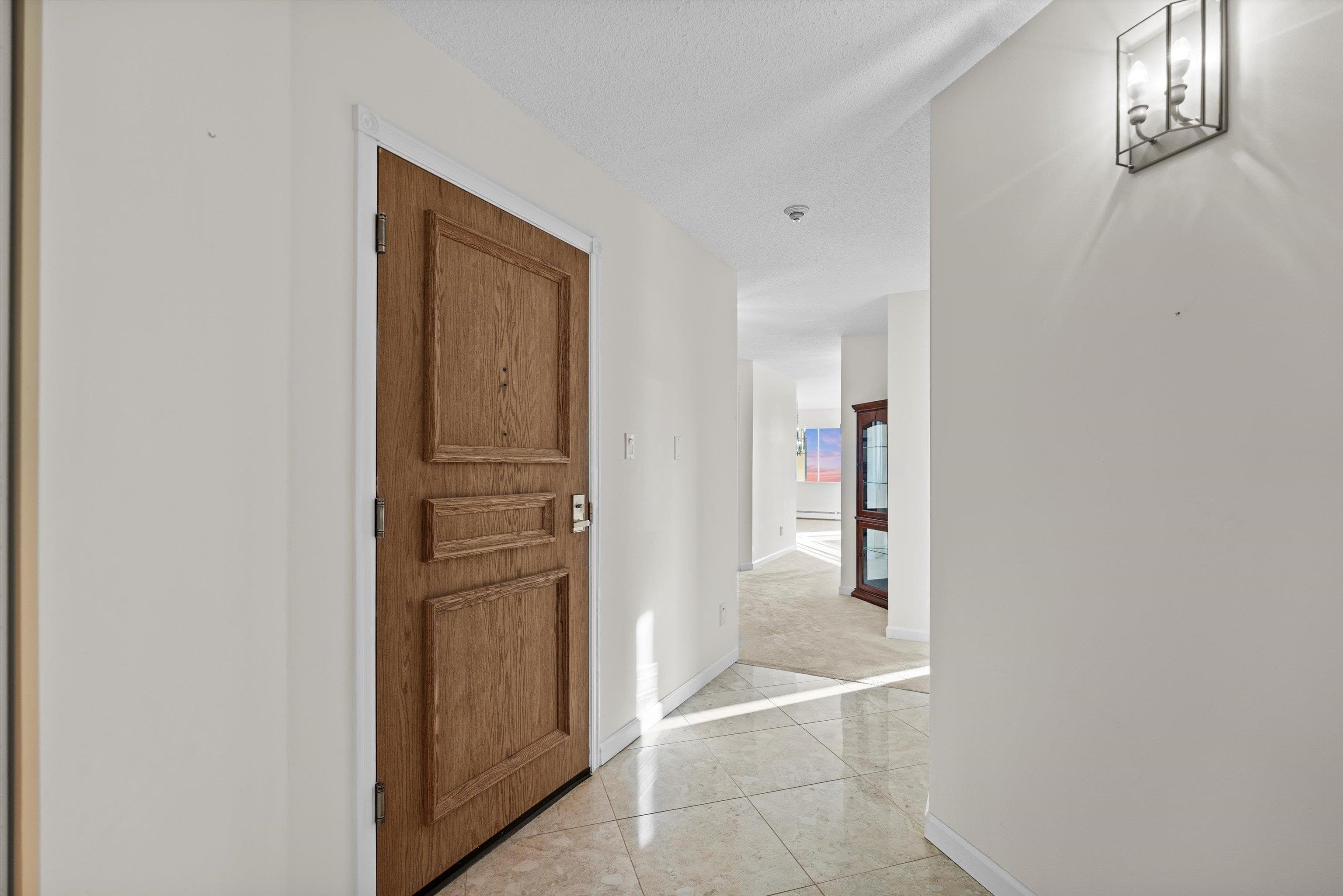 413 - 1442 Foster Street, White Rock, V4B 3X7 — photo 3