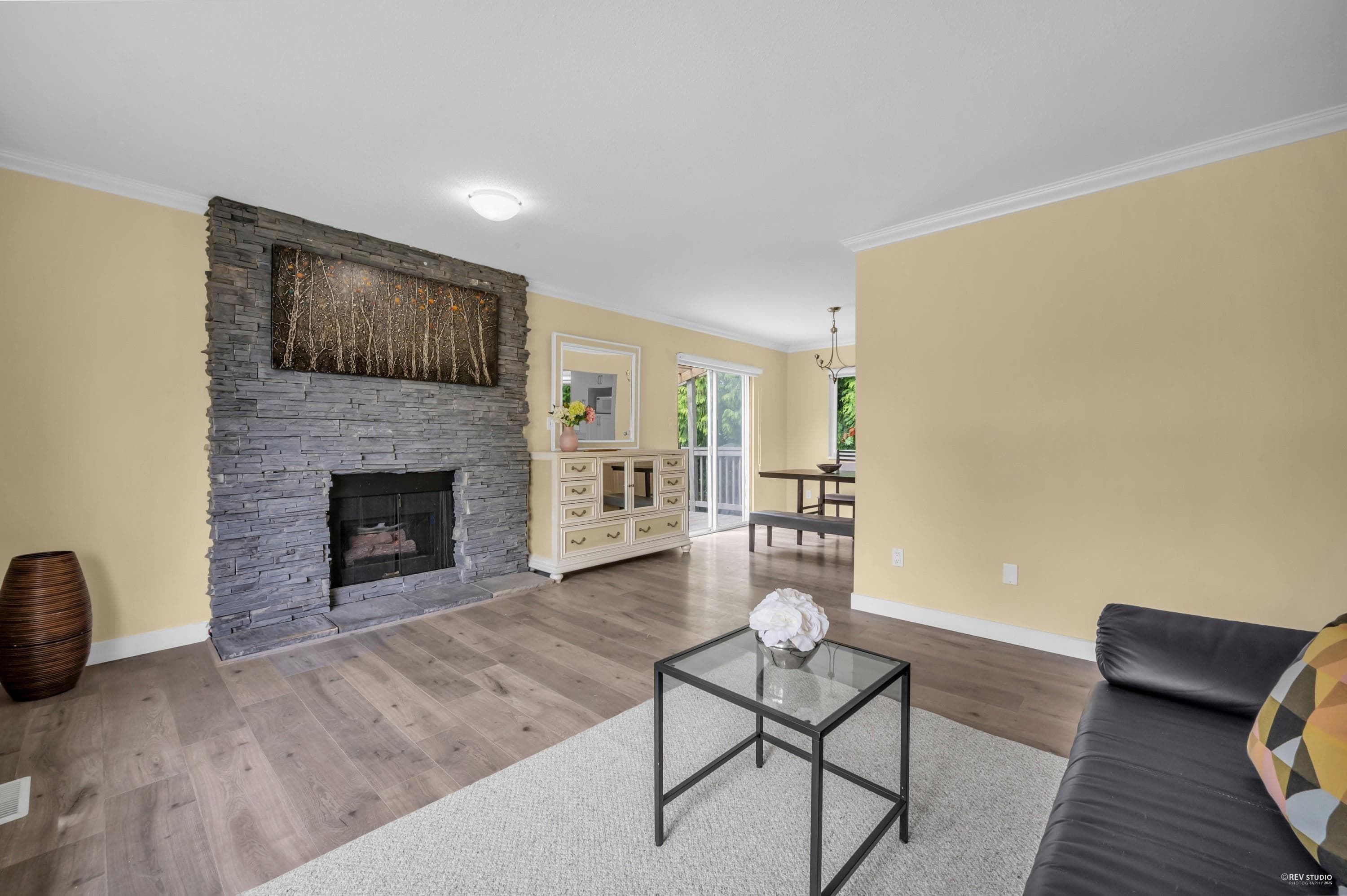10123 158a Street, Surrey, V4N 2P8 — photo 5