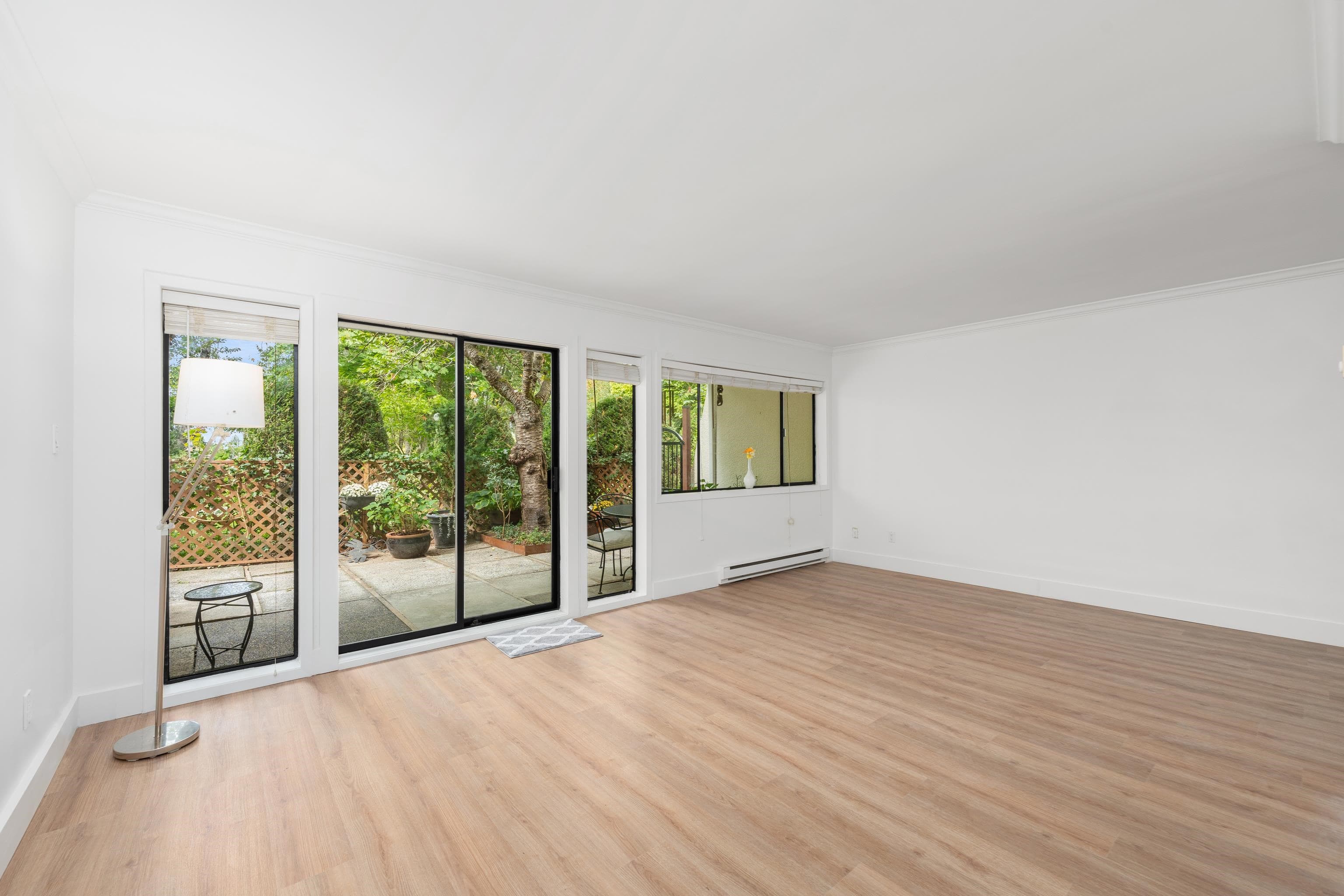 2 - 7307 Montecito Drive, Burnaby, V5A 1R2 — photo 3