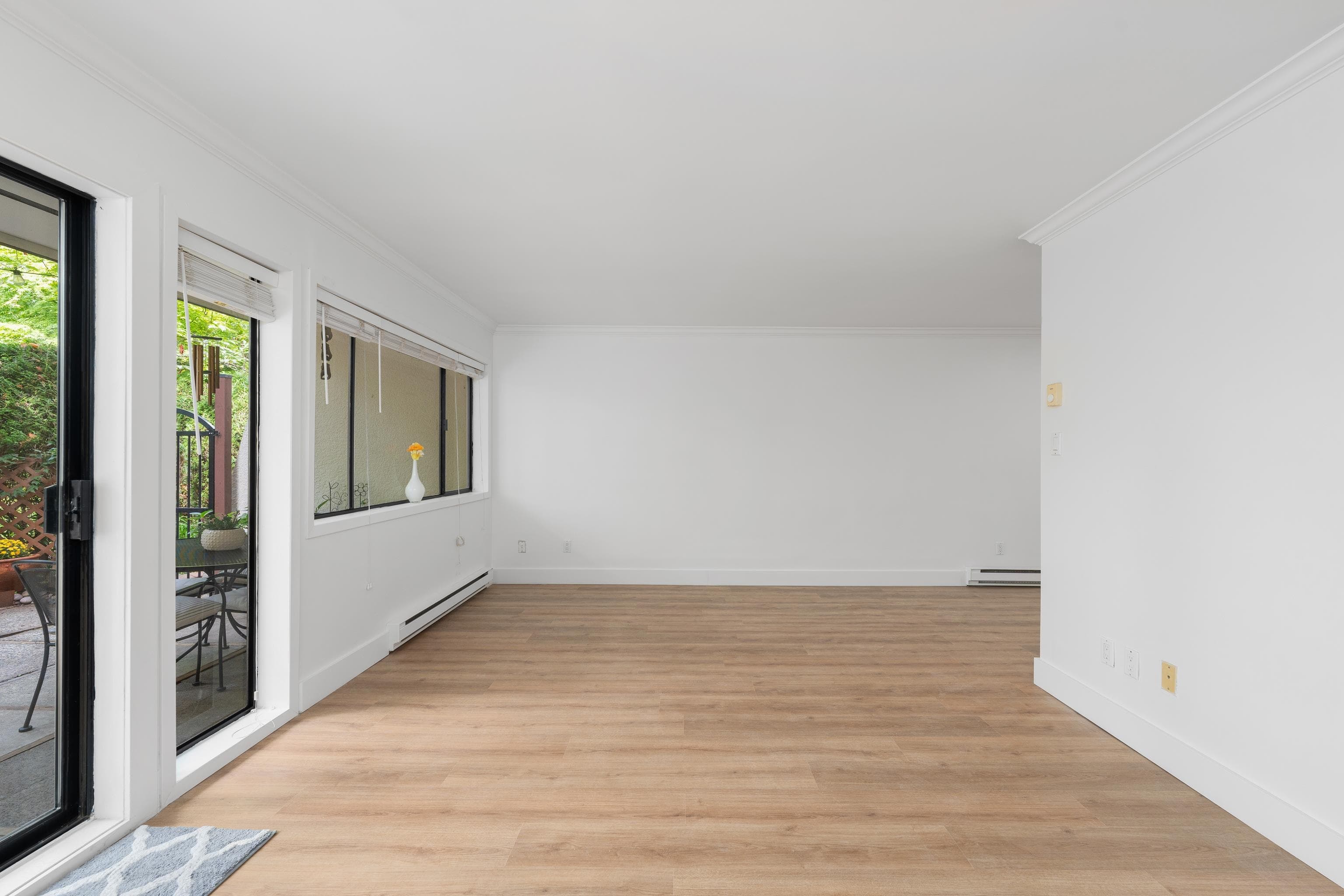 2 - 7307 Montecito Drive, Burnaby, V5A 1R2 — photo 5