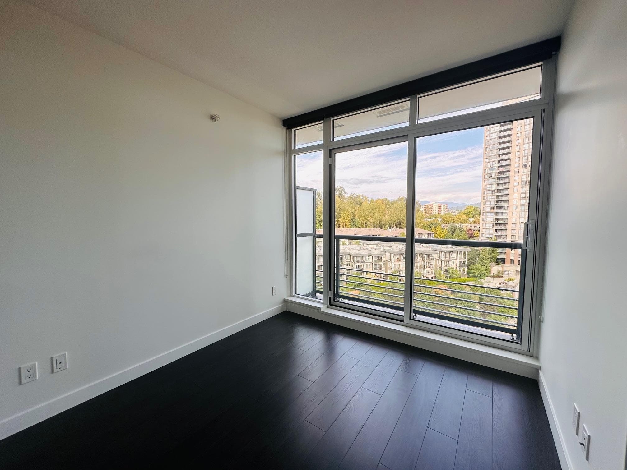 1009 - 4730 Lougheed Highway, Burnaby, V5C 4A8 — photo 5