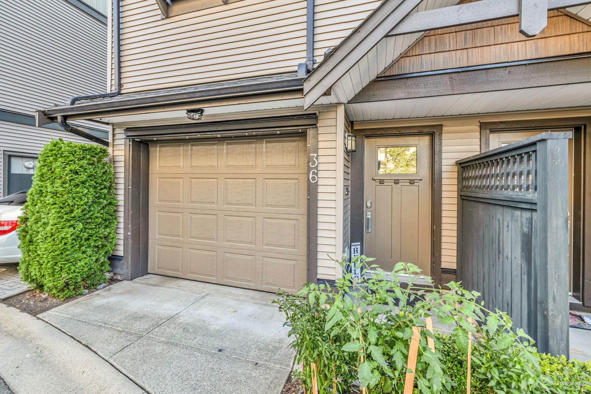 36 - 6123 138th Street, Surrey, V3X 1E8 — photo 3