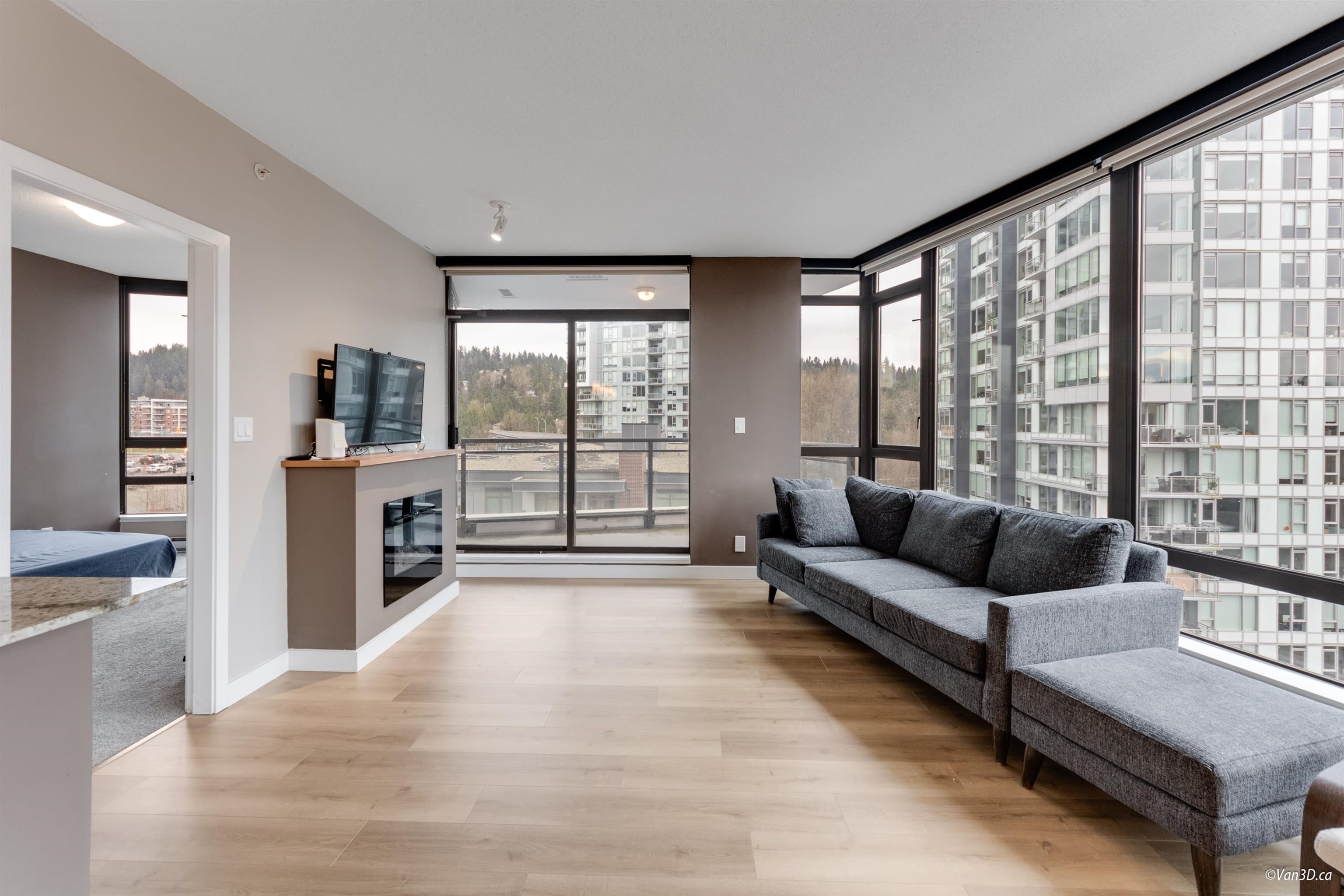 604 - 400 Capilano Road, Port Moody, V3H 0E1 — photo 3