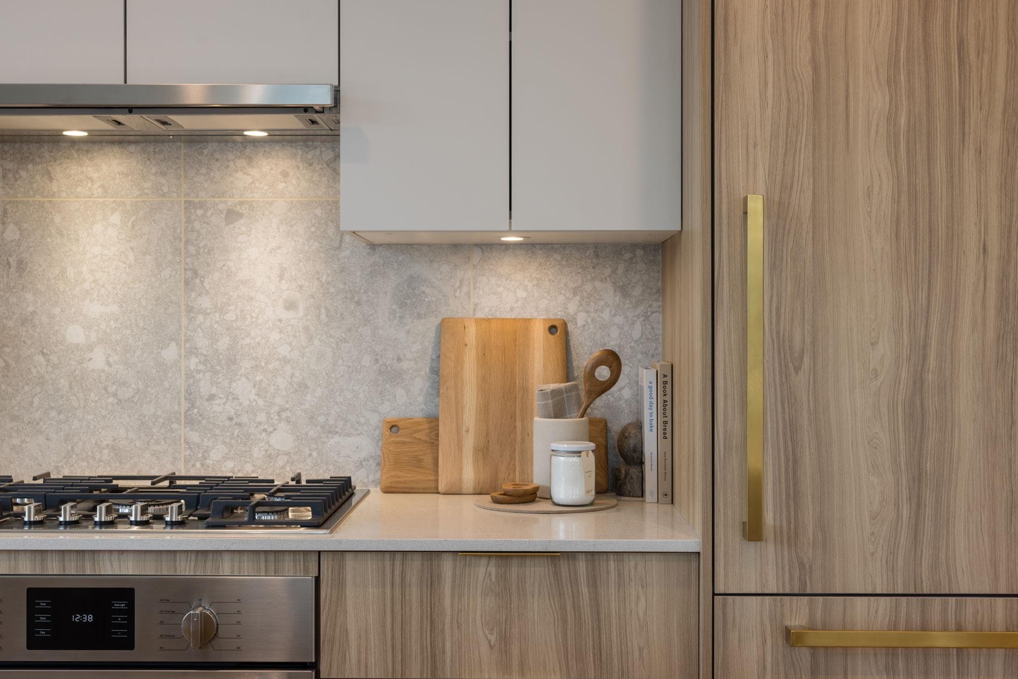 407 - 2385 Emery Court, North Vancouver, V7J 0G1 — photo 5