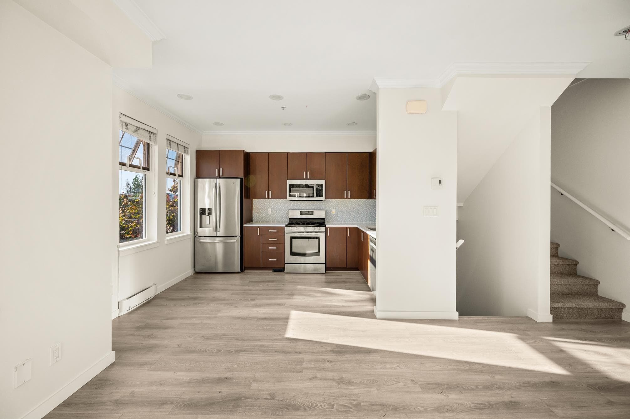 32 - 1111 Ewen Avenue, New Westminster, V3M 5E3 — photo 4