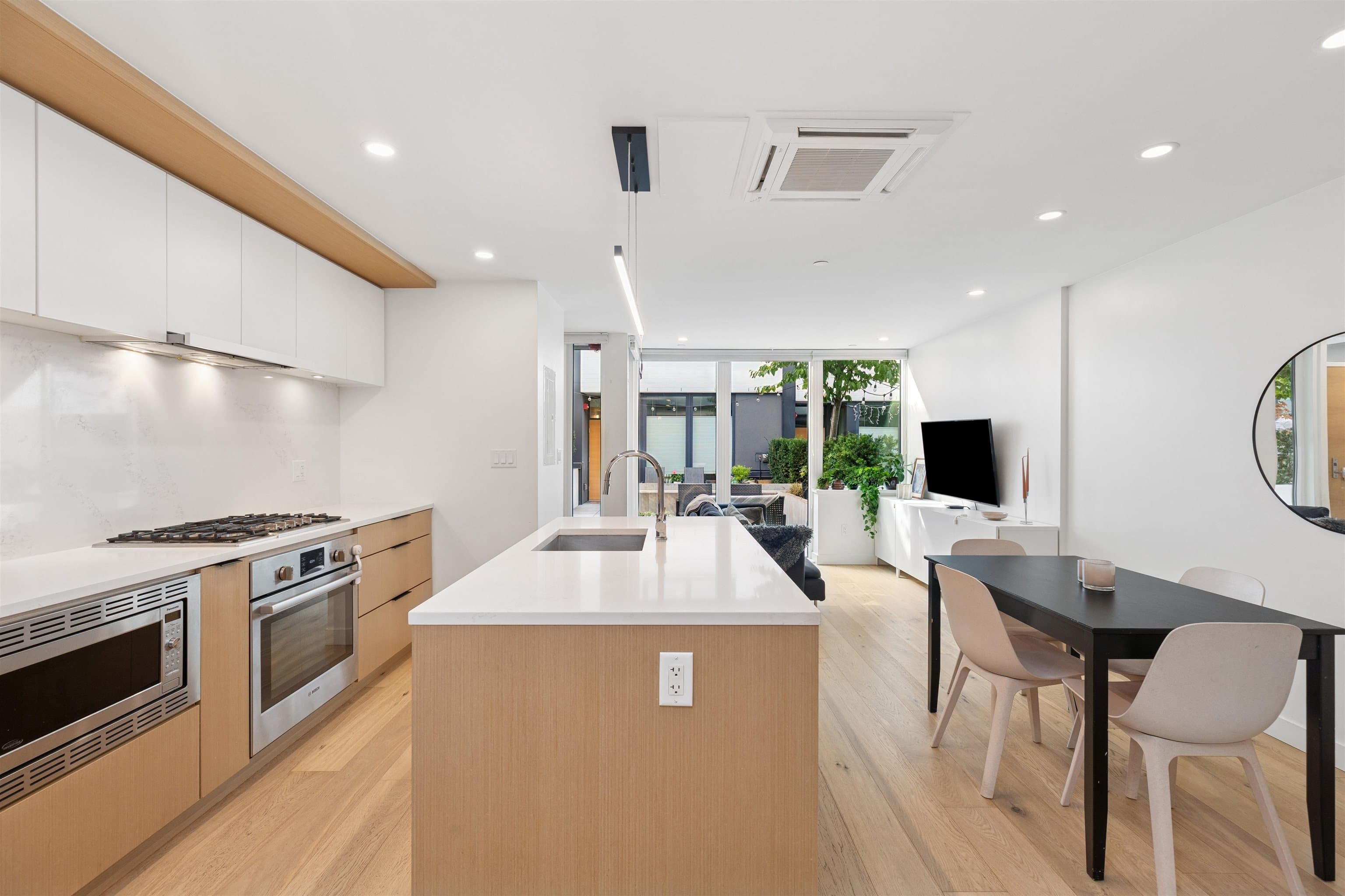 106 - 649 E 3rd Street, North Vancouver, V7L 1G6 — photo 3