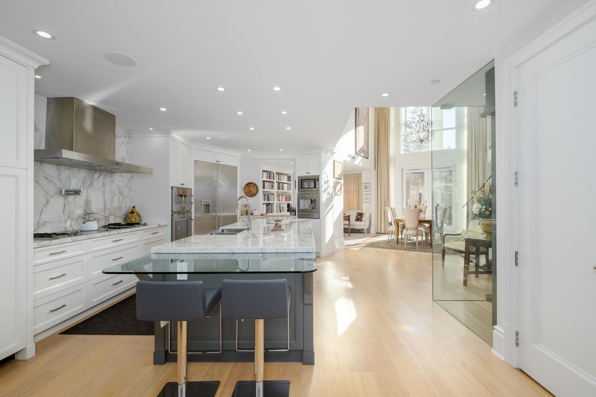1258 Richards Street, Vancouver, V6B 1S2 — photo 3