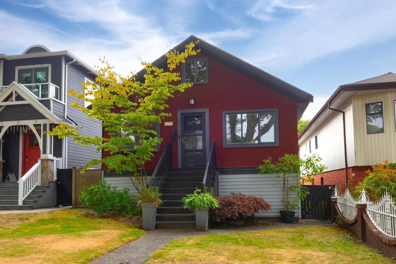 2466 Eton Street, Vancouver, V5K 1J5 — photo 1