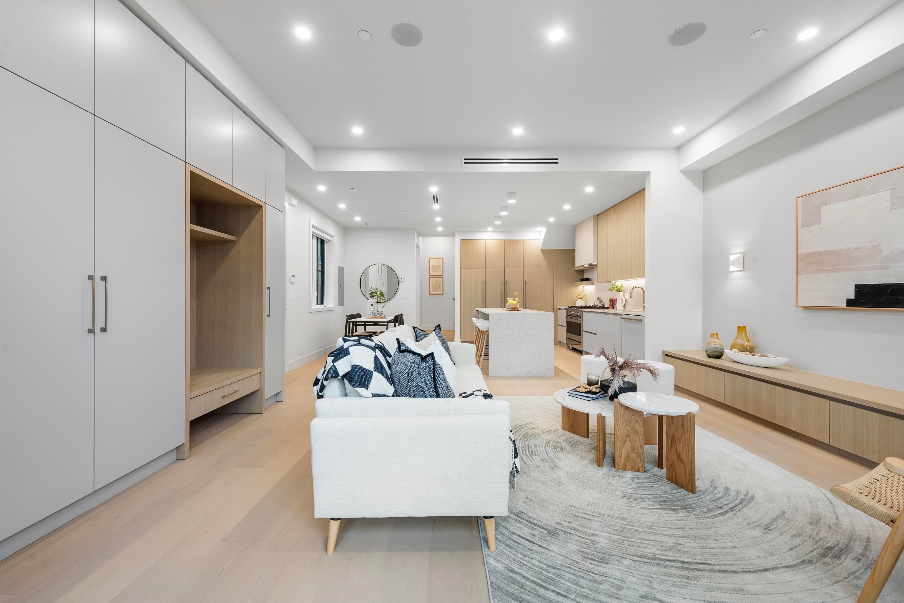 2 - 2136 E 10th Avenue, Vancouver, V5N 1Y1 — photo 4