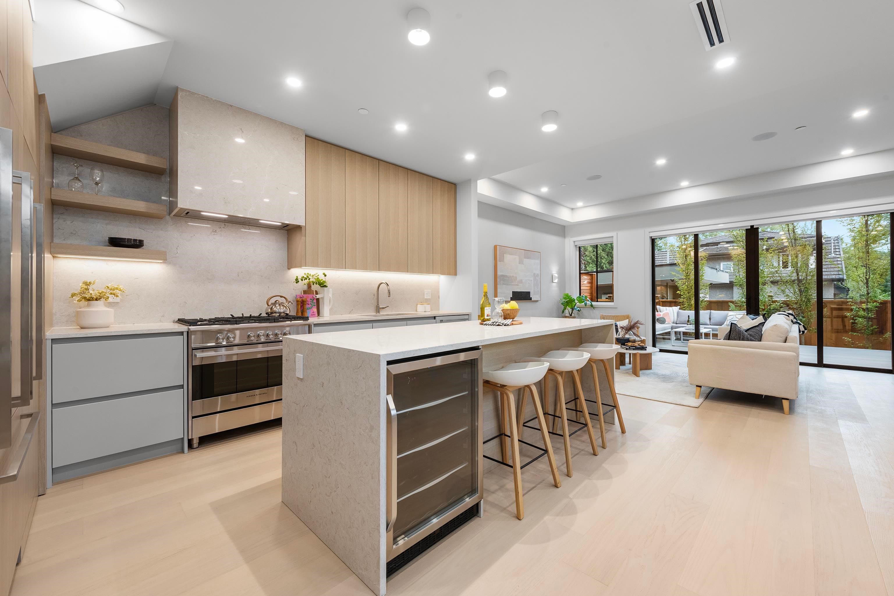3 - 2136 E 10 Avenue, Vancouver