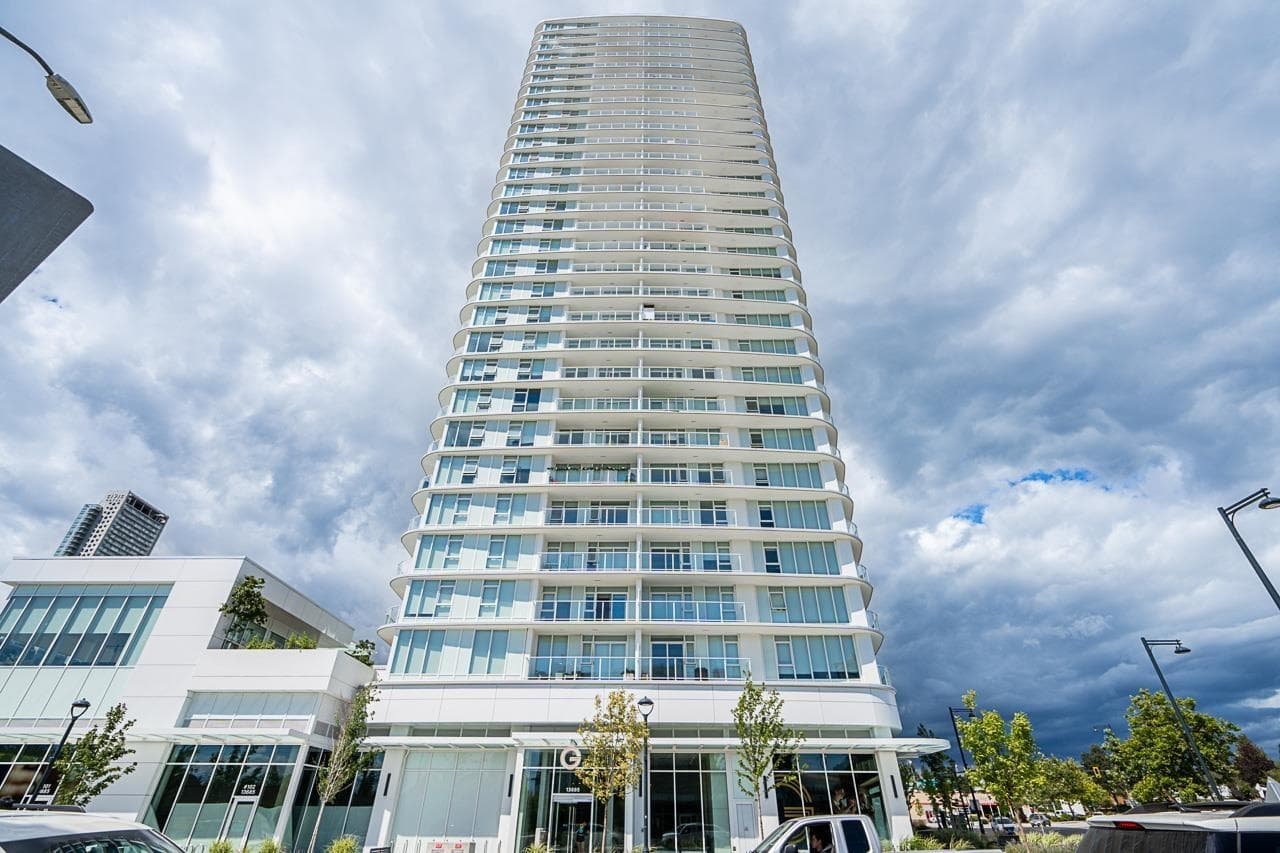 1704 - 13685 102 Avenue, Surrey, V3T 1N7 — photo 2