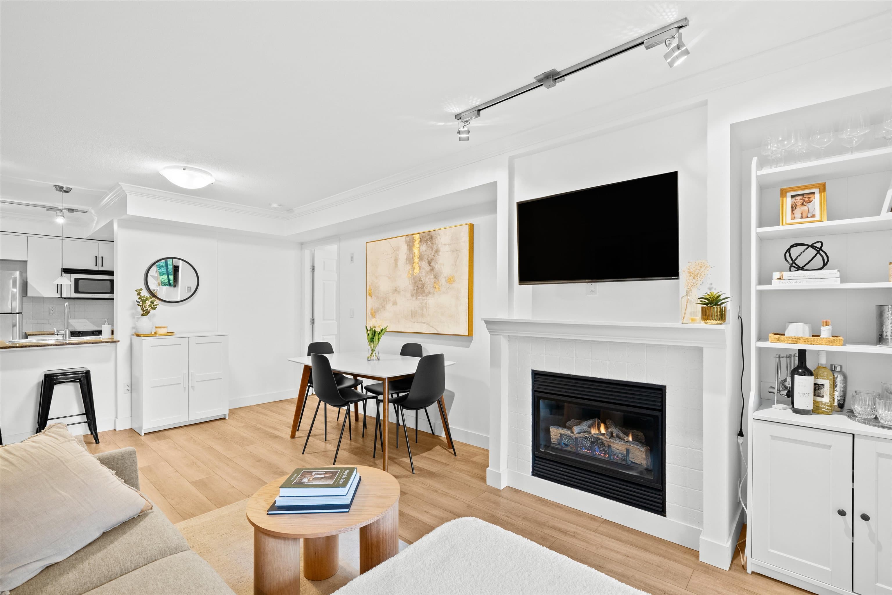 2013 - 84 Grant Street, Port Moody, V3H 0B5 — photo 4