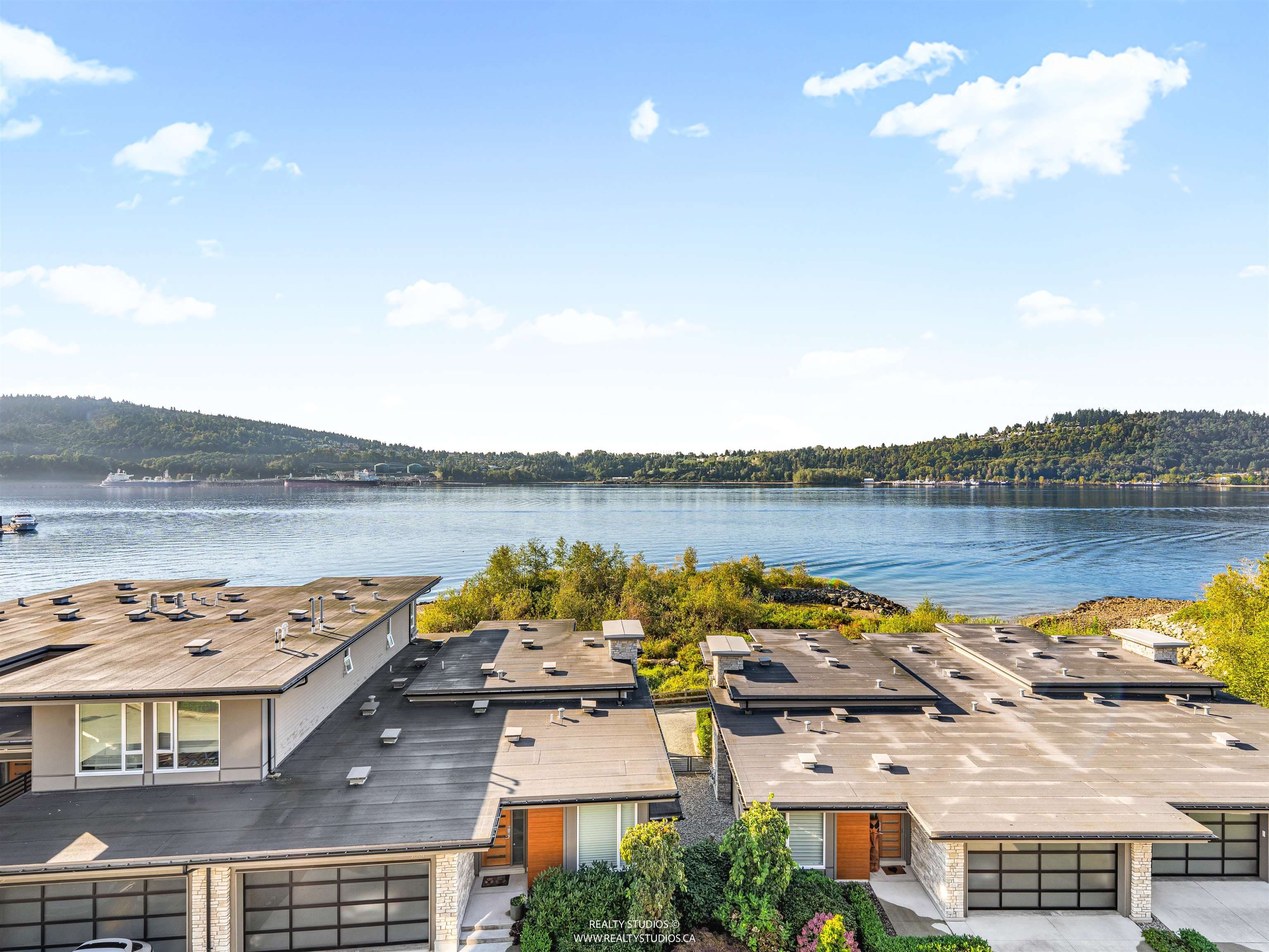 406 - 3873 Cates Landing Way, North Vancouver