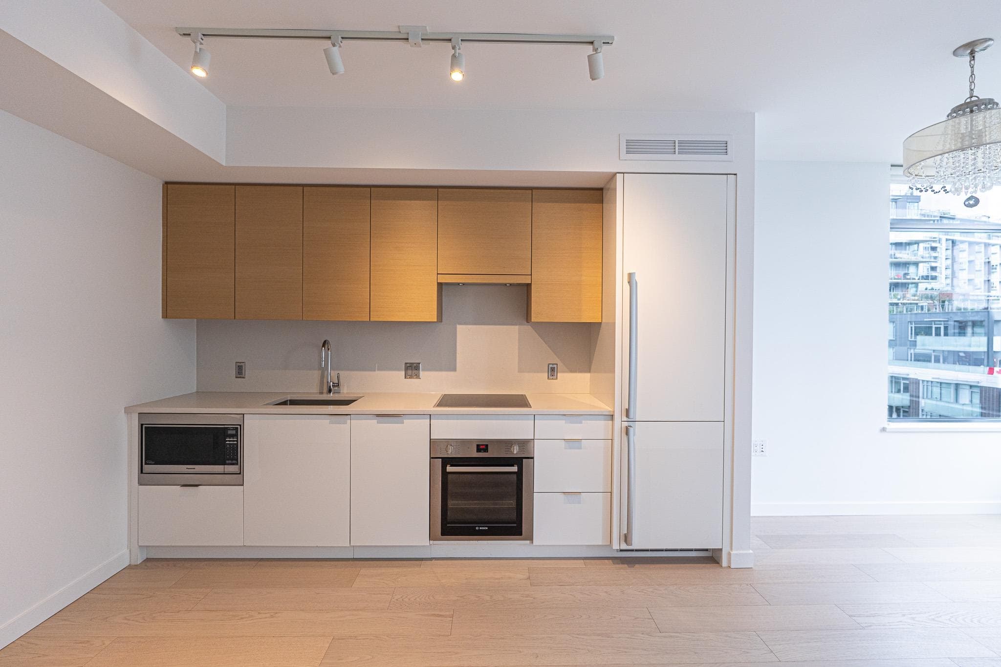 701 - 1688 Pullman Porter Street, Vancouver, V6A 0H3 — photo 4