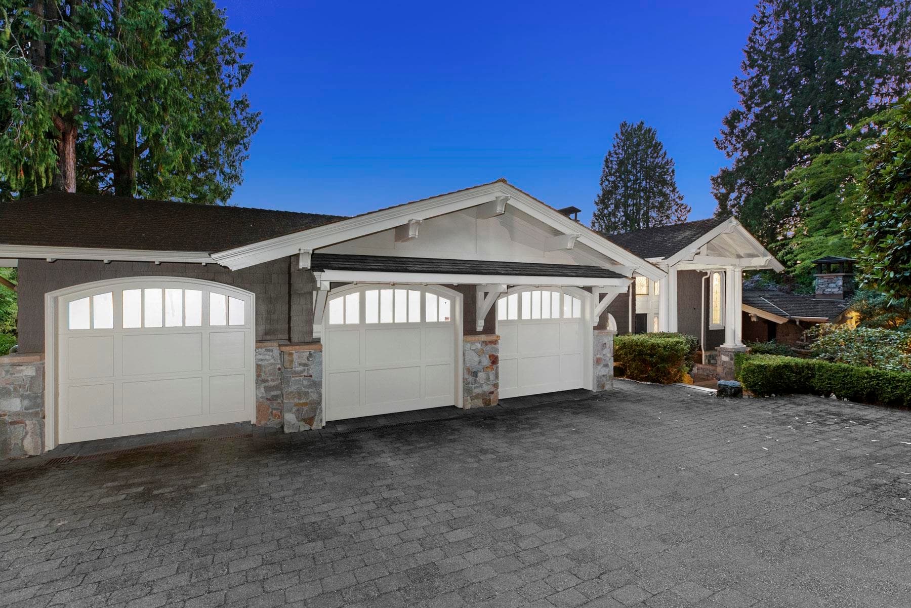 3090 Mathers Avenue, West Vancouver, V7V 2K4 — photo 3