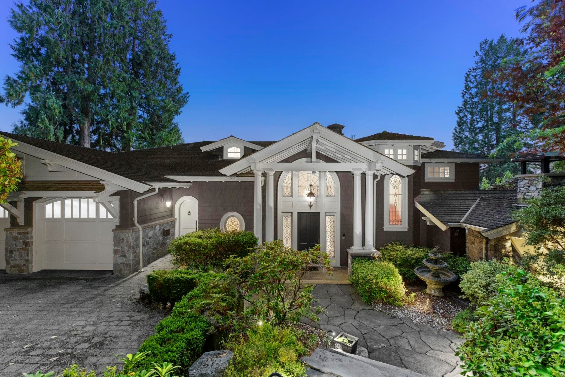 3090 Mathers Avenue, West Vancouver