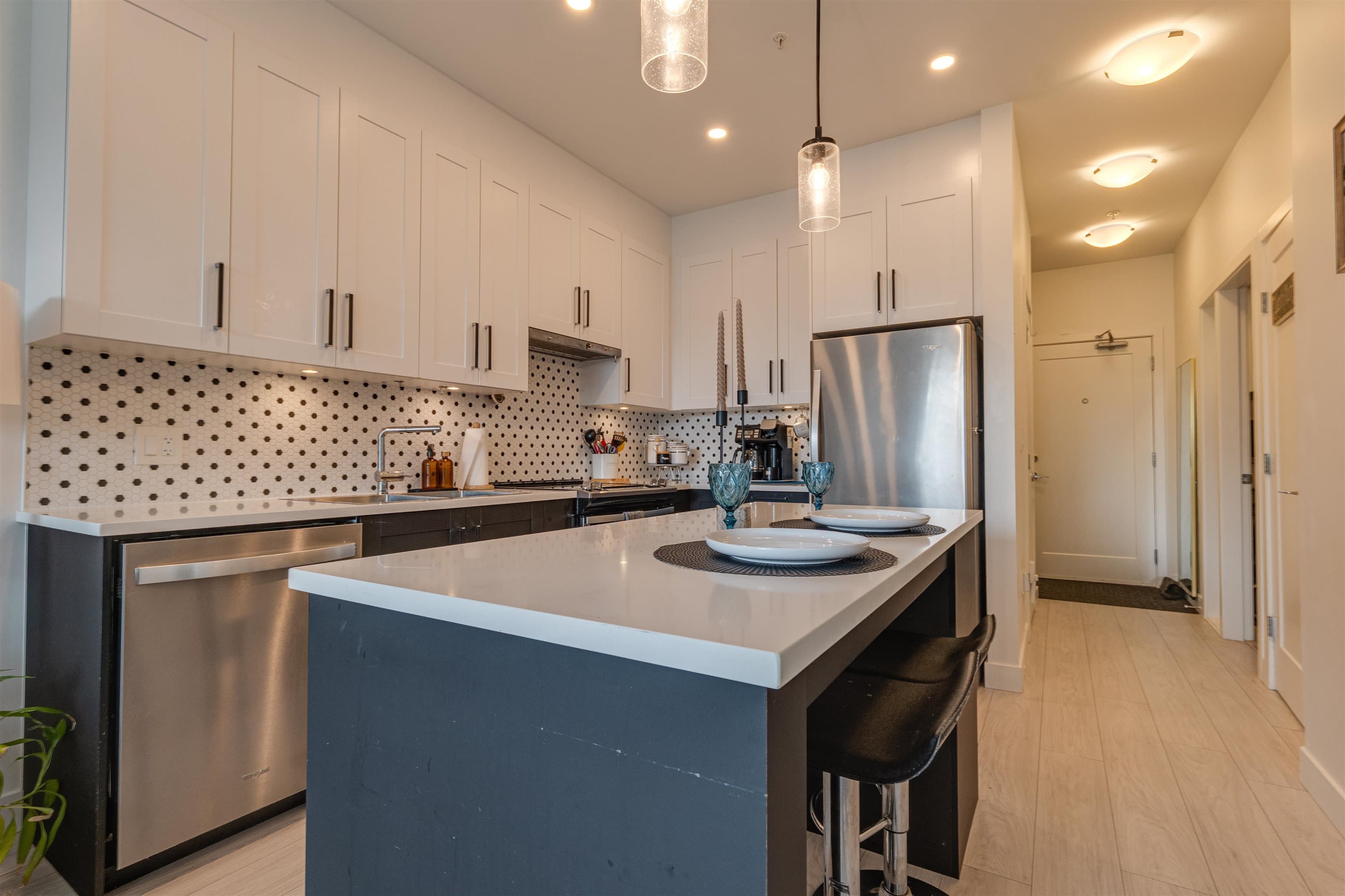 313 - 18811 72 Avenue, Surrey, V4N 6W7 — photo 4