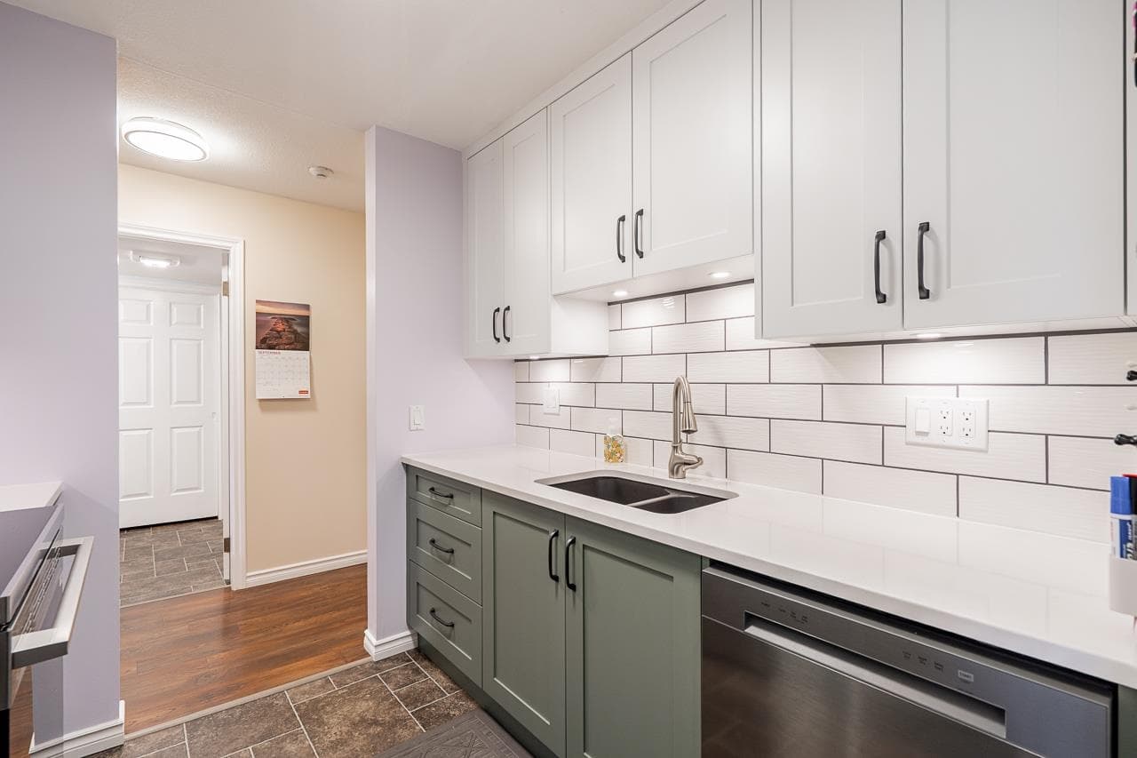216 - 33535 King Road, Abbotsford, V2S 6Z5 — photo 2