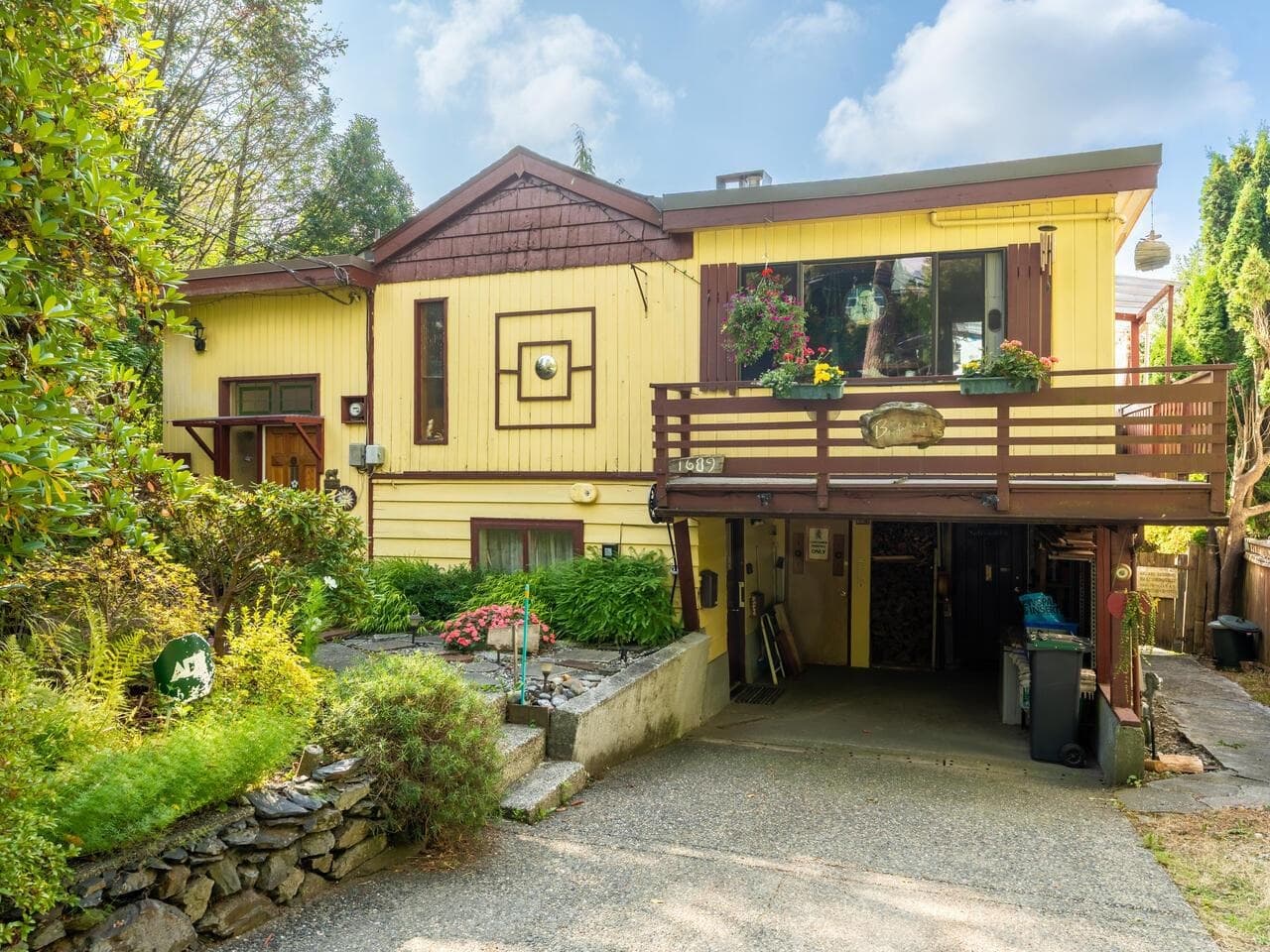1689 Peters Road, North Vancouver