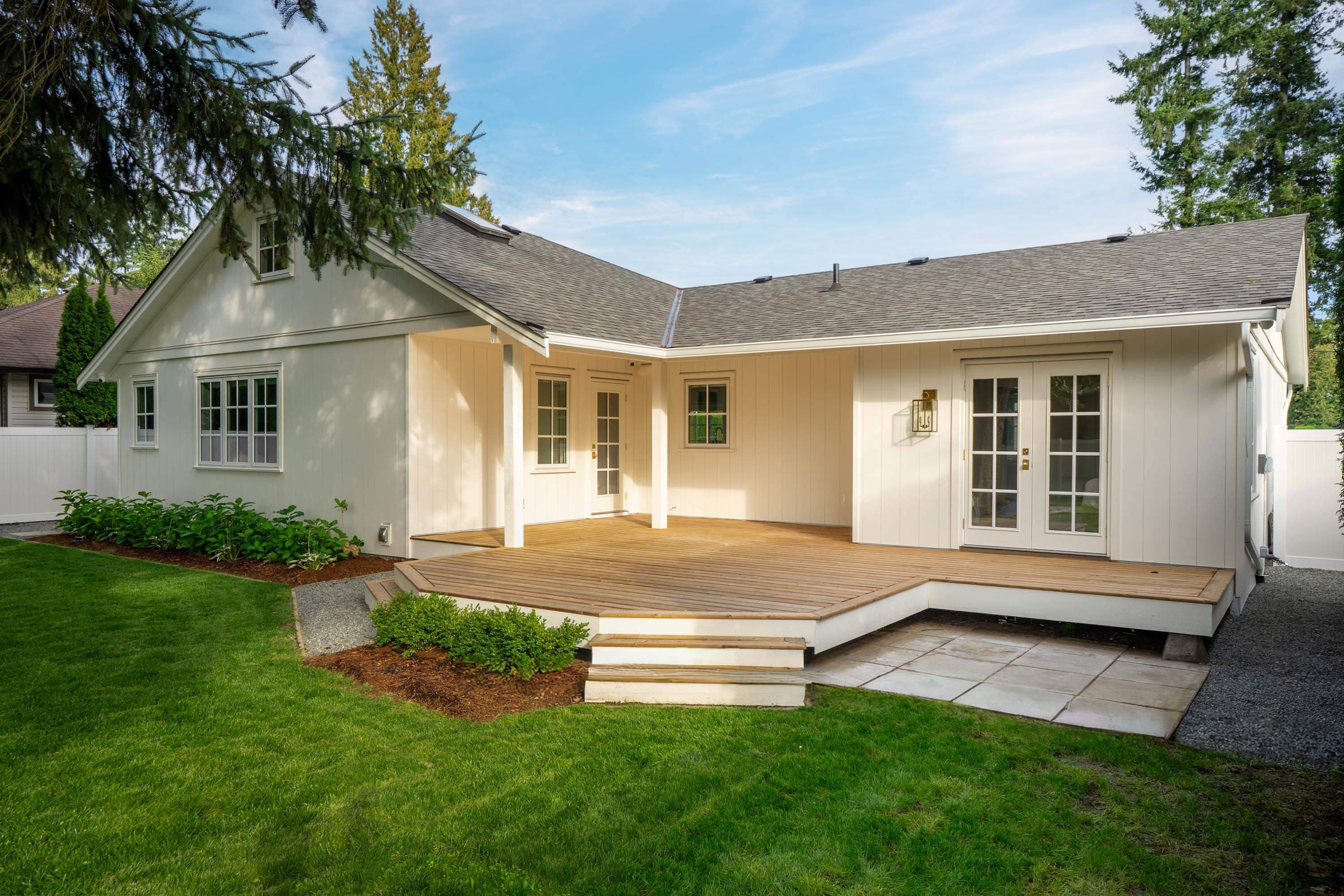 8883 Hudson Bay Street, Langley