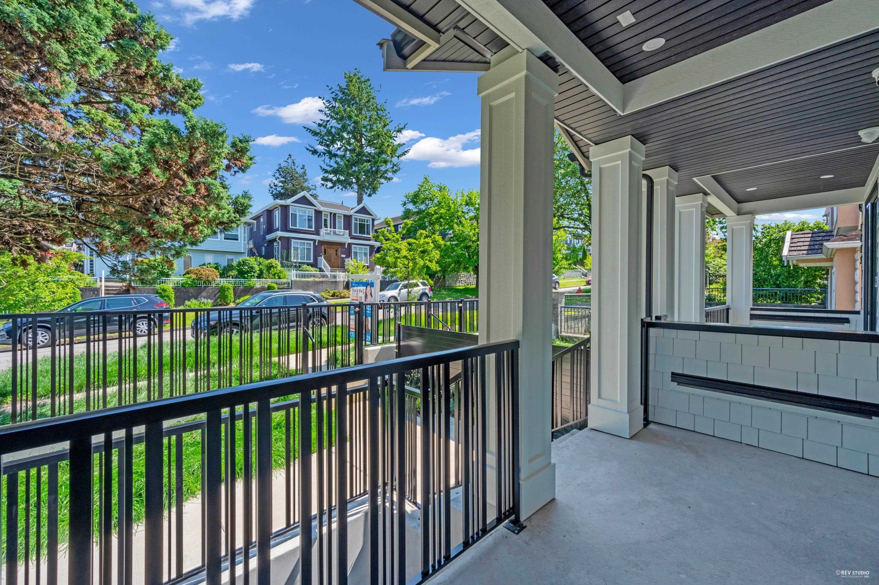 3417 Seaforth Drive, Vancouver, V5M 4C6 — photo 3