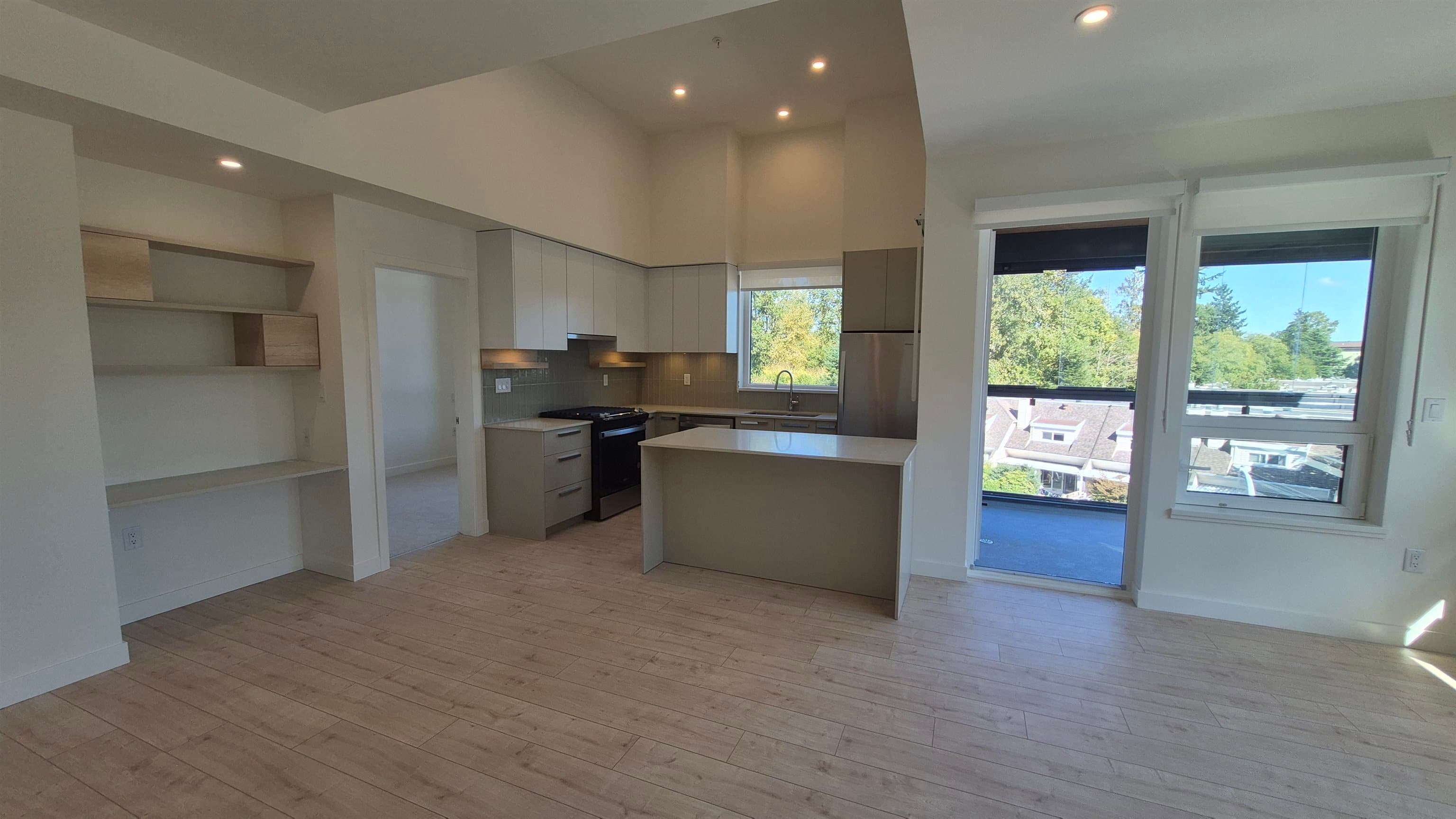 416 - 13788 76 Avenue, Surrey, V3W 3V9 — photo 2
