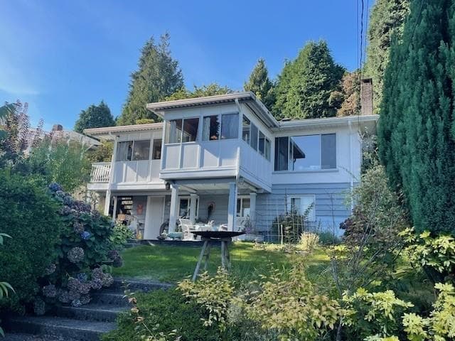 903 E Keith Road, North Vancouver — sold