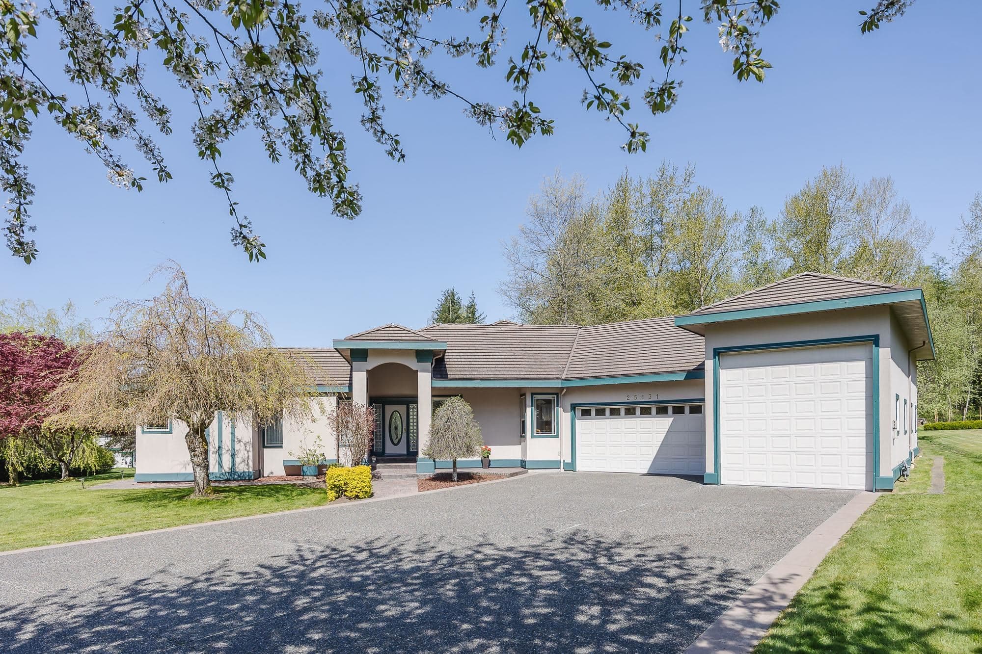 25131 130 Avenue, Maple Ridge — sold