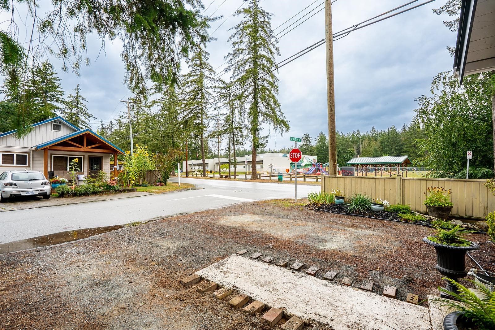 338 Balsam Street, Cultus Lake, V2R 4Y8 — photo 4