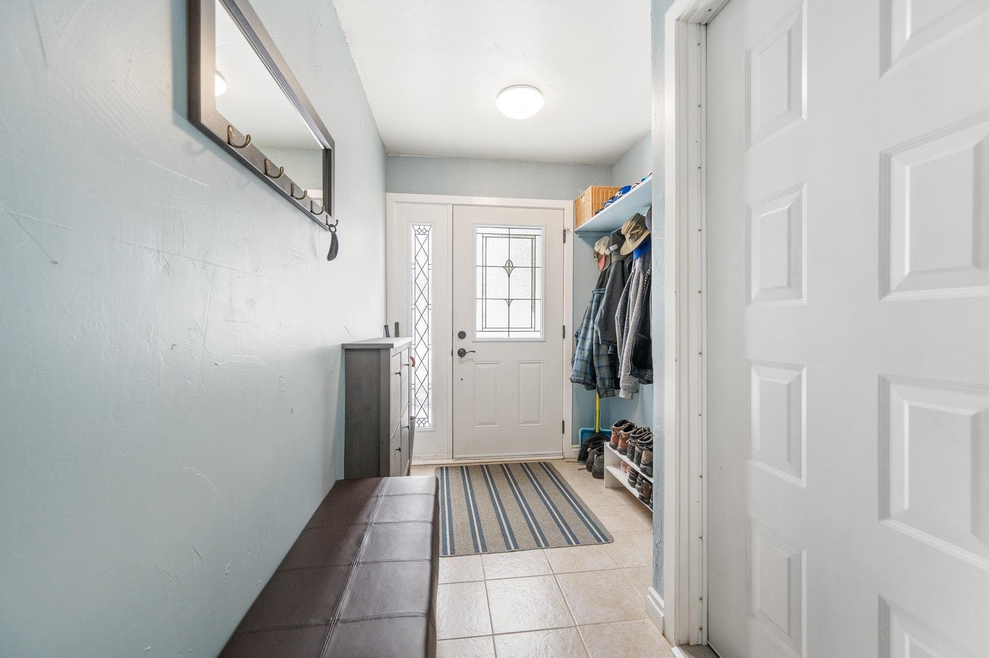 35291 Selkirk Avenue, Abbotsford, V2S 8L1 — photo 3