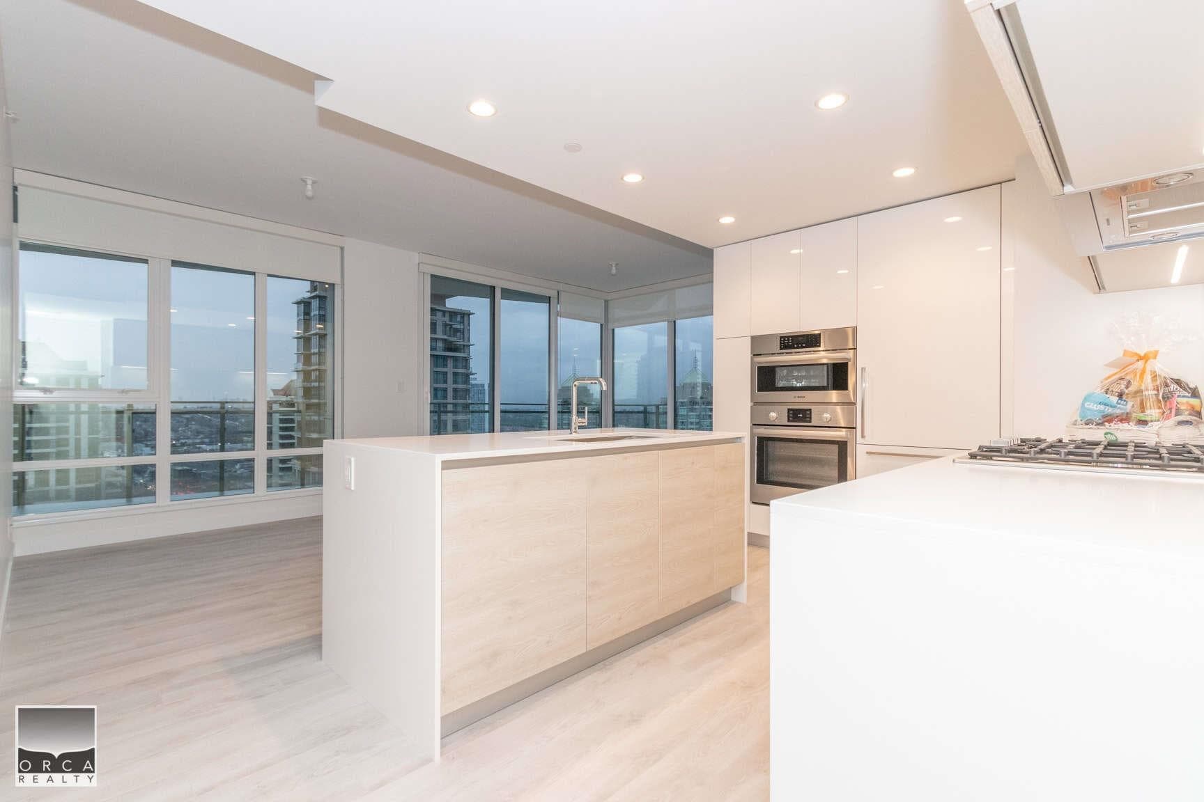 2402 - 2085 Skyline Drive, Burnaby, V5C 0M6 — photo 1