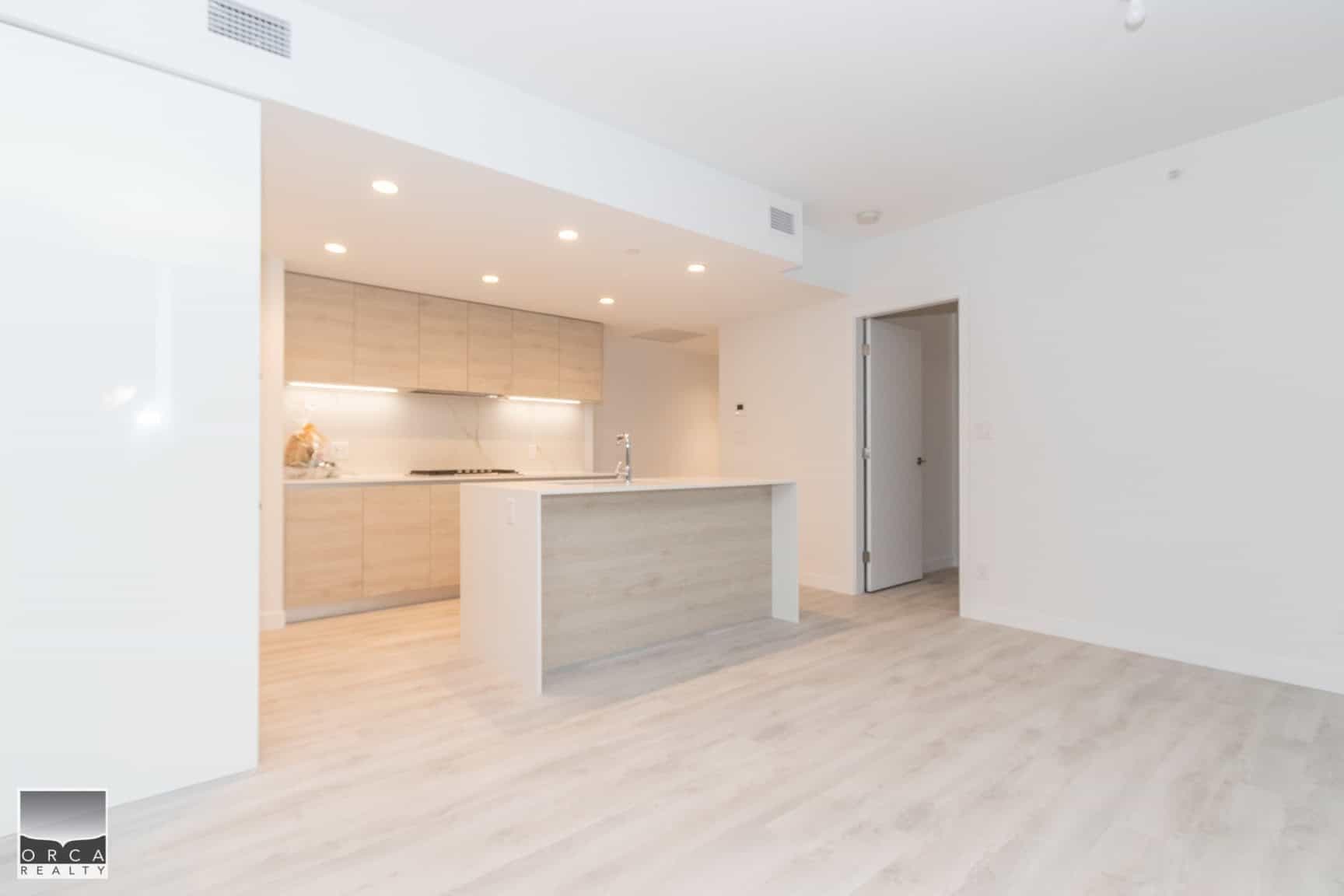2402 - 2085 Skyline Drive, Burnaby, V5C 0M6 — photo 5