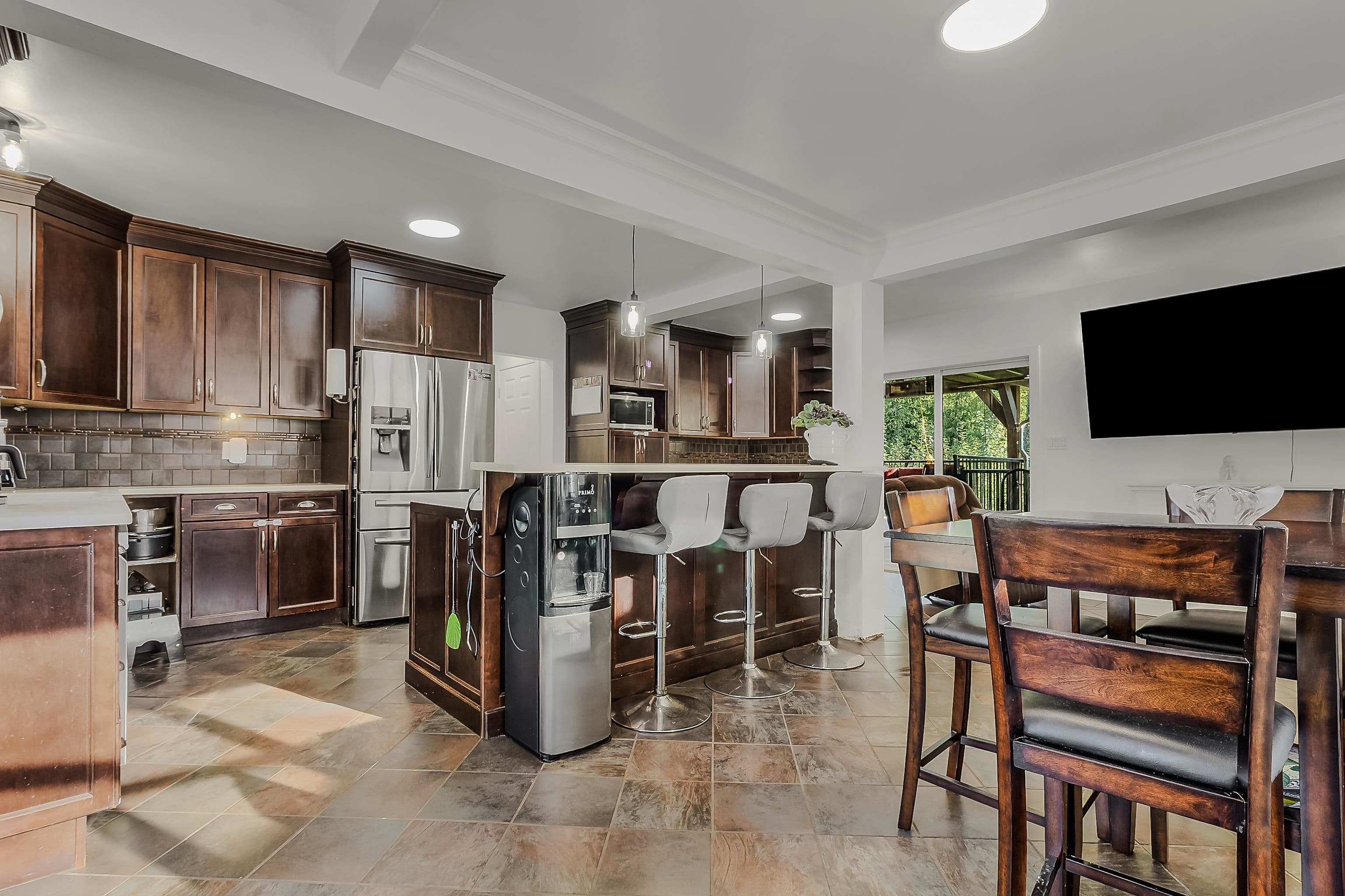 9538 Stave Lake Street, Mission, V2V 6B2 — photo 4