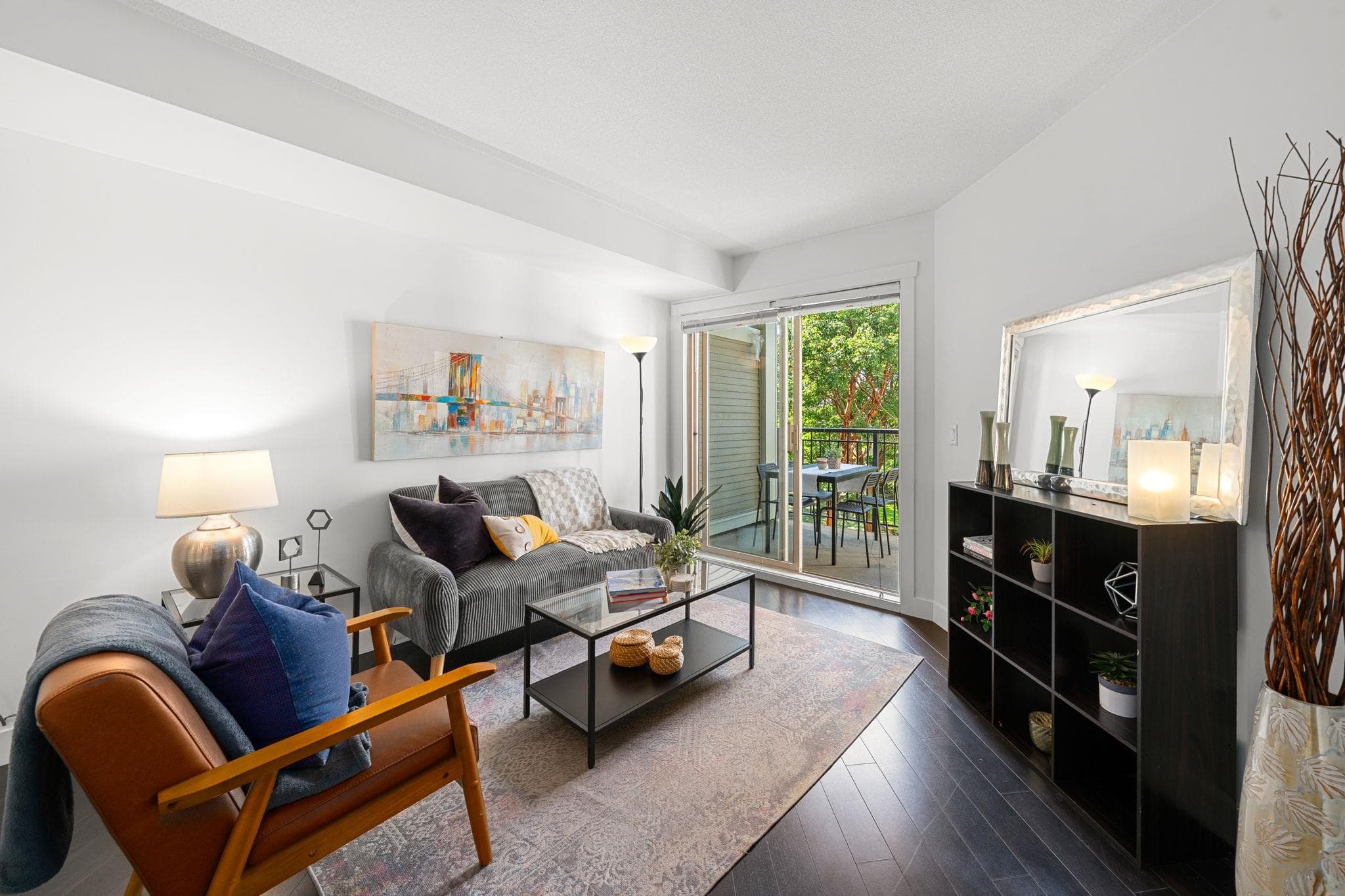 209 - 13555 Gateway Drive, Surrey, V3T 0B5 — photo 1