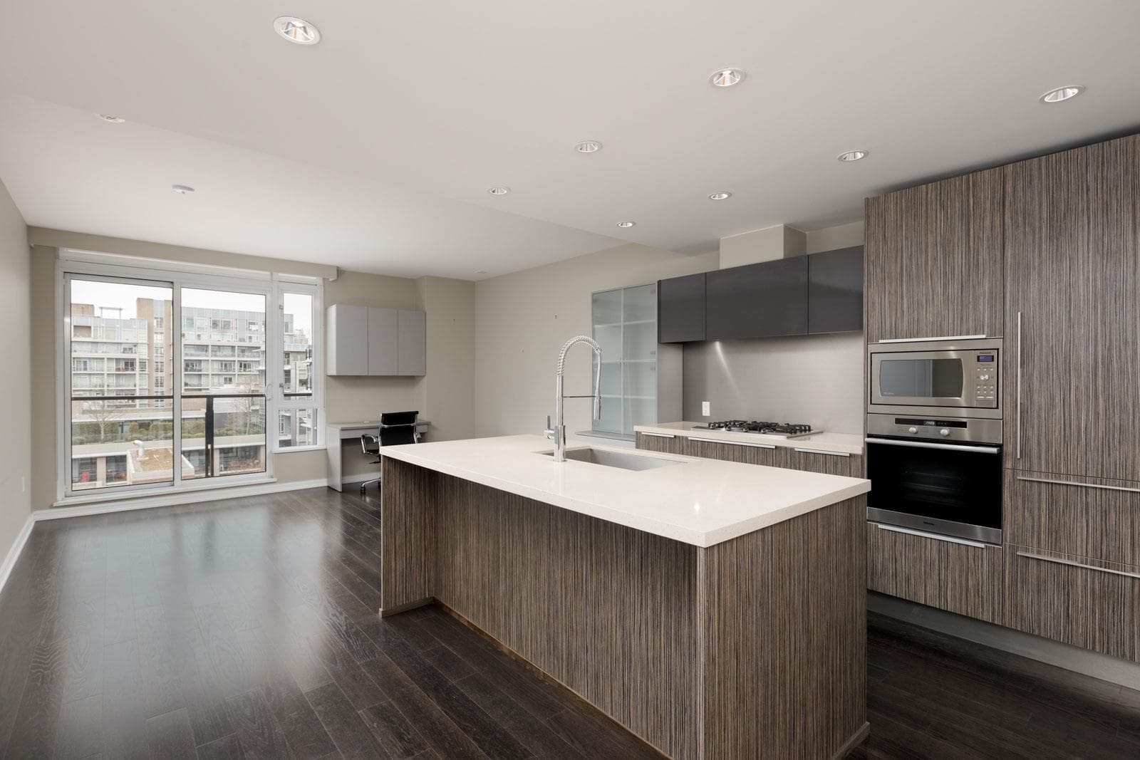 705 - 1625 Manitoba Street, Vancouver, V5Y 0B8 — photo 2