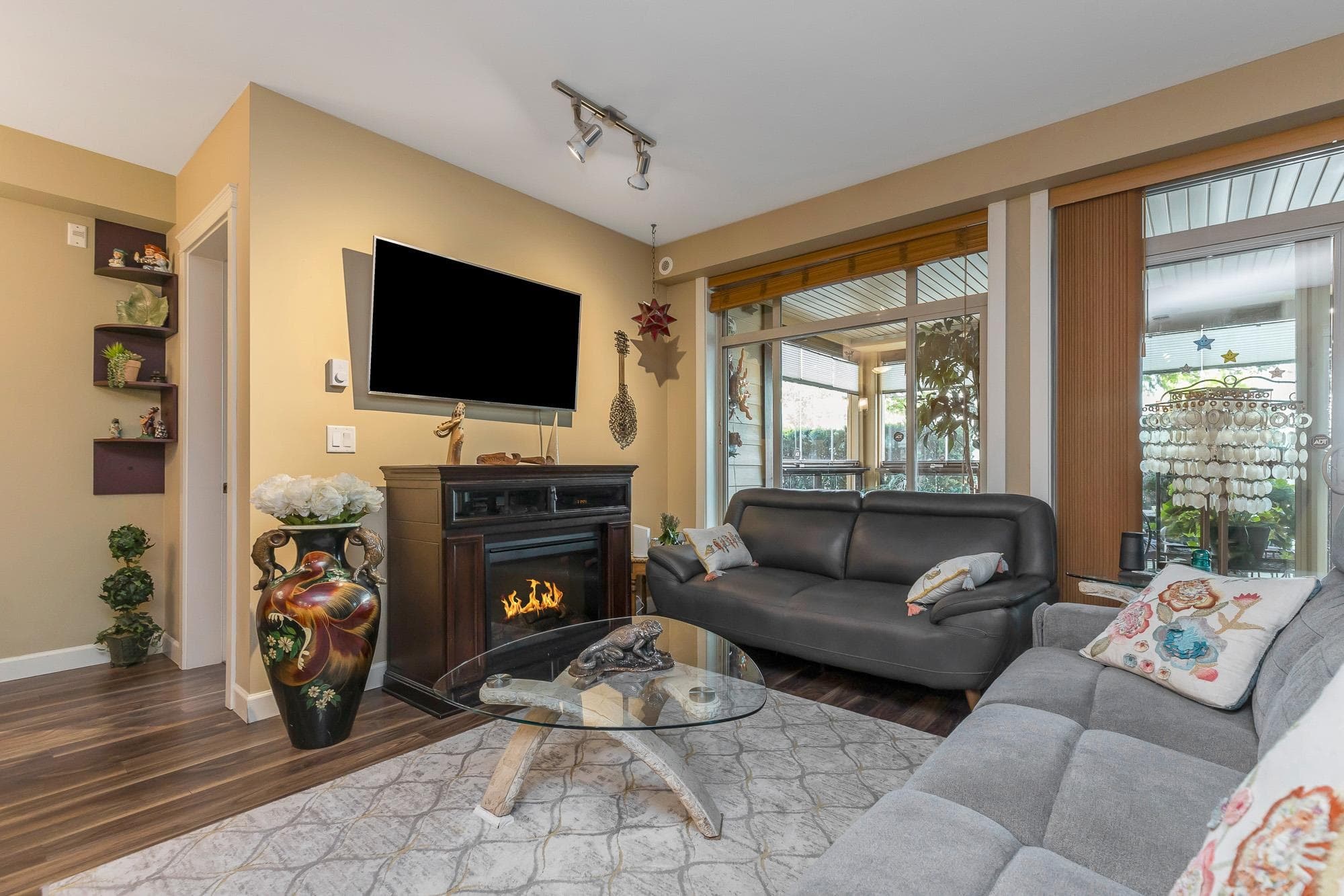 129 - 2860 Trethewey Street, Abbotsford, V2T 0G5 — photo 4