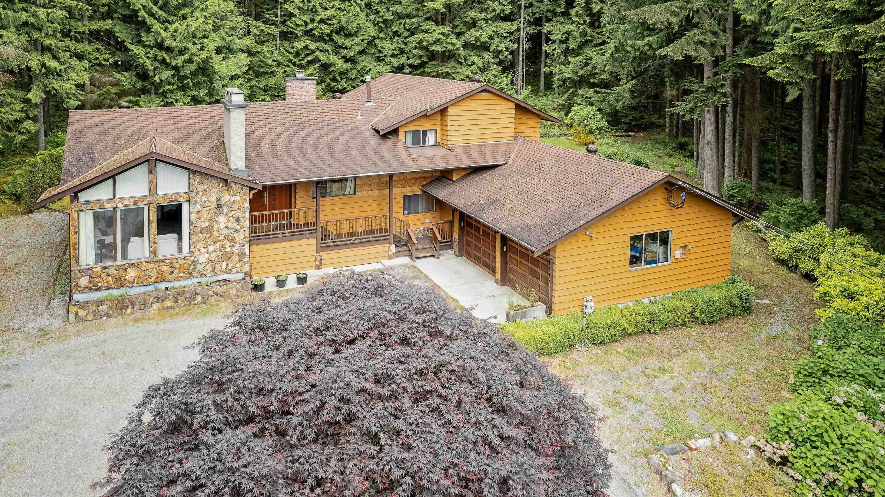 27573 Sayers Crescent, Maple Ridge, V2W 1N3 — photo 2