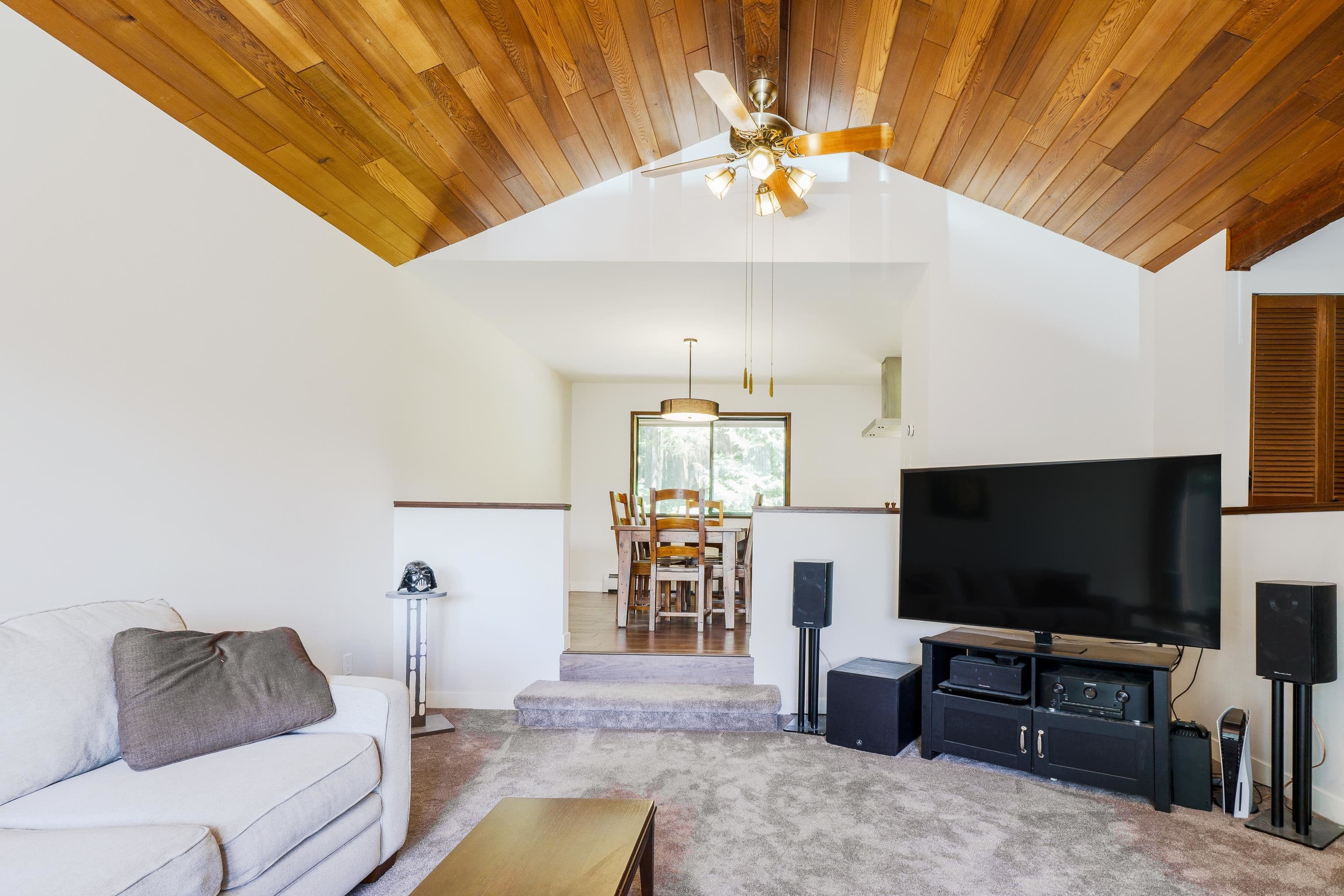 27573 Sayers Crescent, Maple Ridge, V2W 1N3 — photo 3