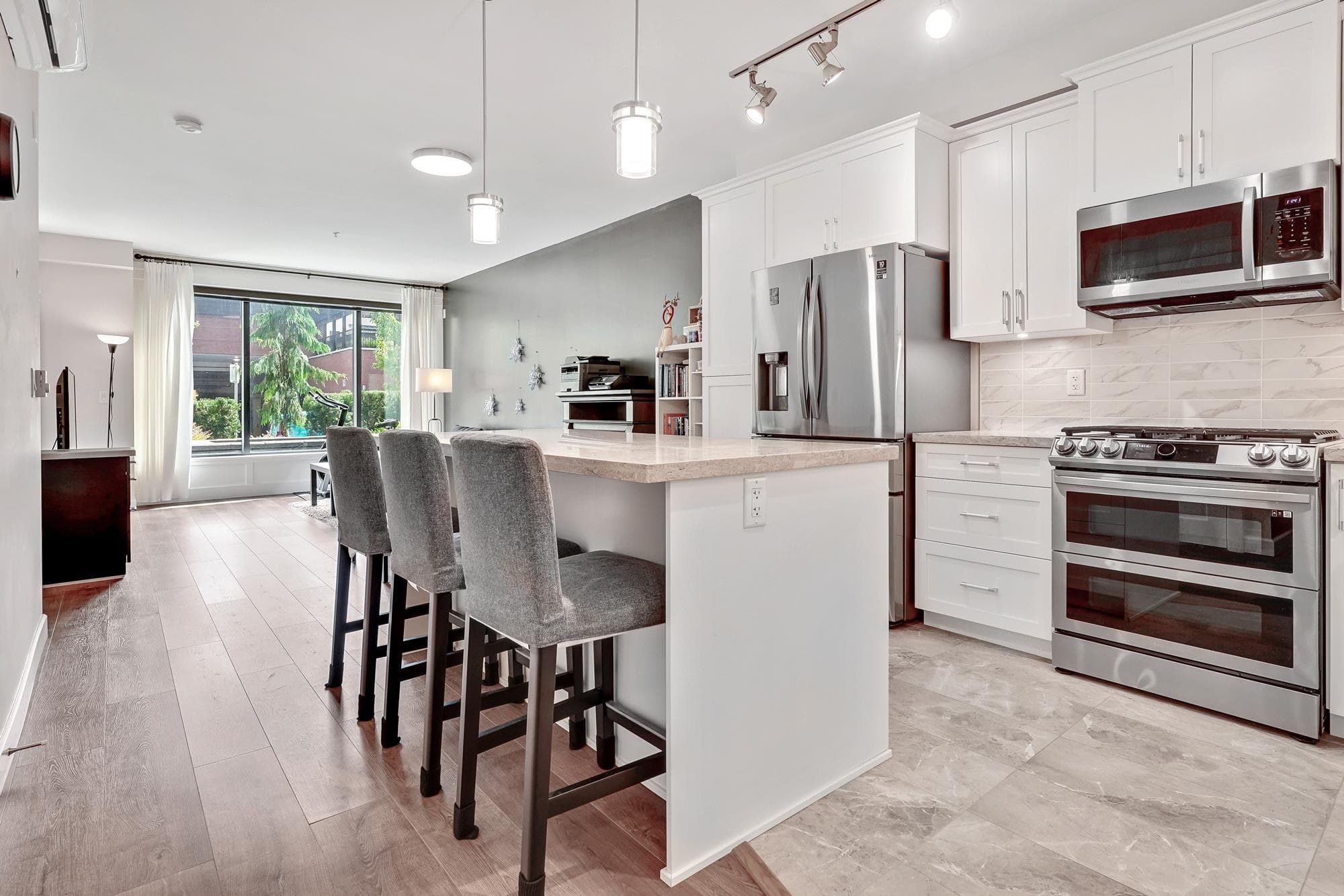 110 - 8561 203a Street, Langley