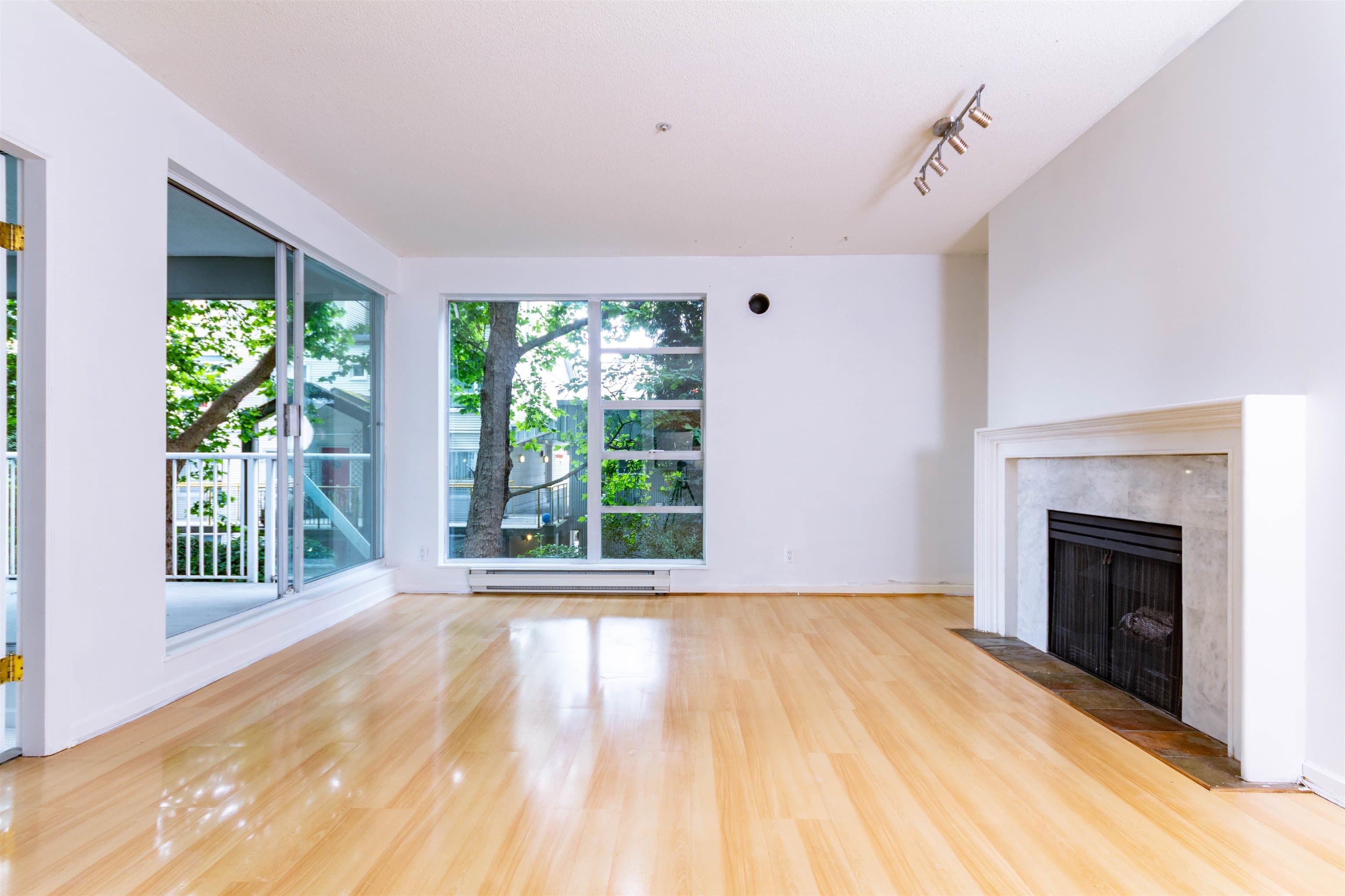 202 - 1820 E Kent Avenue, Vancouver, V5P 2S7 — photo 4