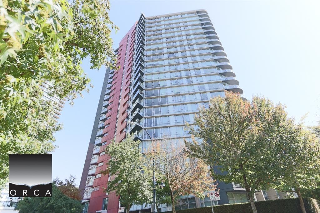 903 - 918 Cooperage Way, Vancouver, V6B 0A7 — photo 1