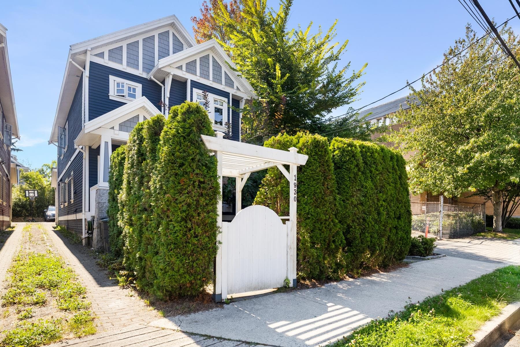 1930 Turner Street, Vancouver, V5L 2A1 — photo 1