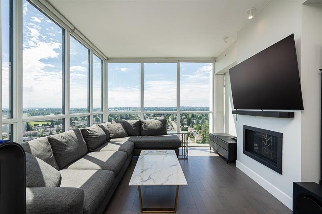2207 - 2180 Gladwin Road, Abbotsford, V2S 0H4 — photo 3